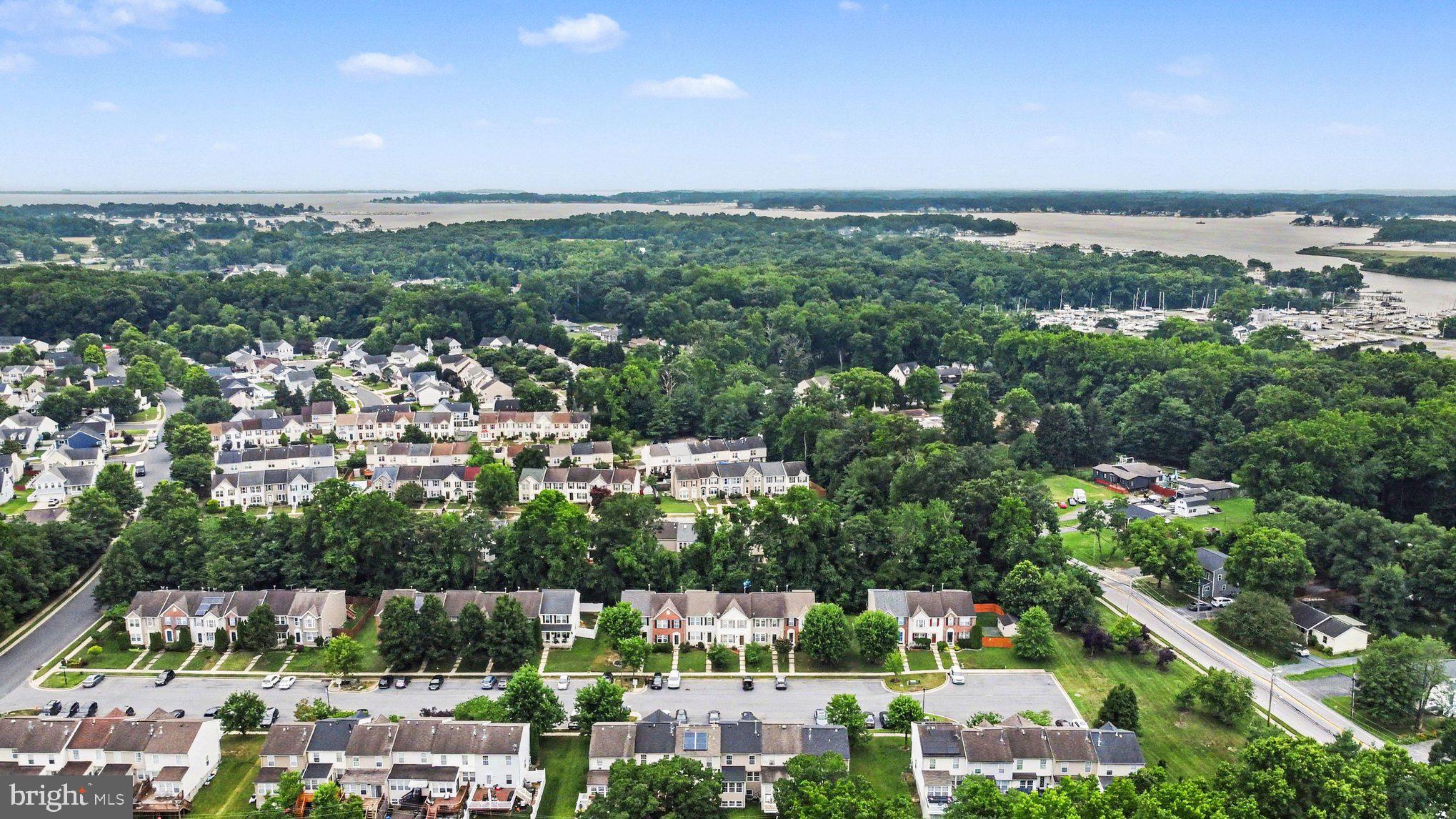 SENECA POINTE - Residential