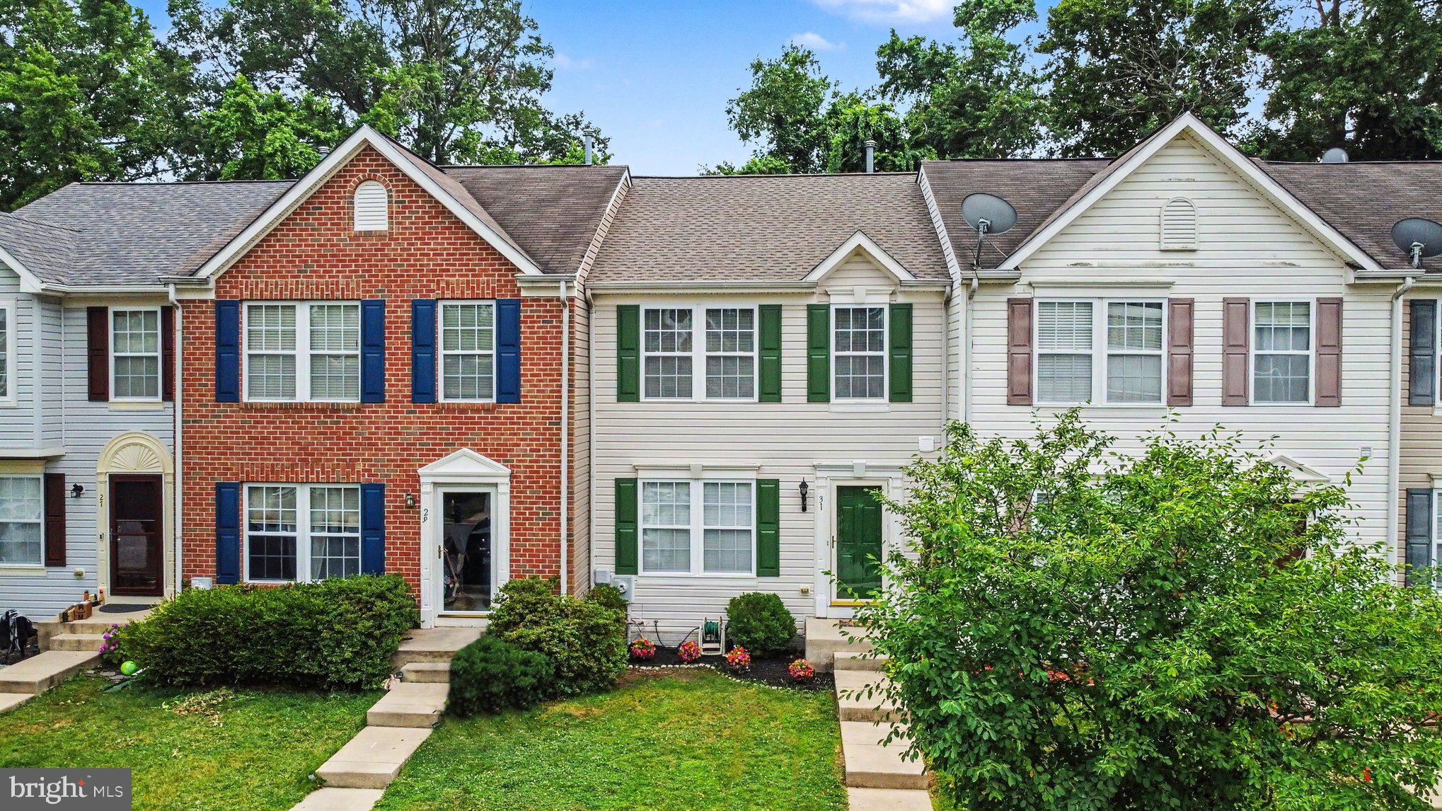 SENECA POINTE - Residential