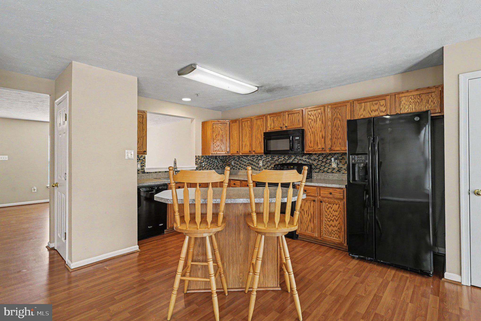 SENECA POINTE - Residential