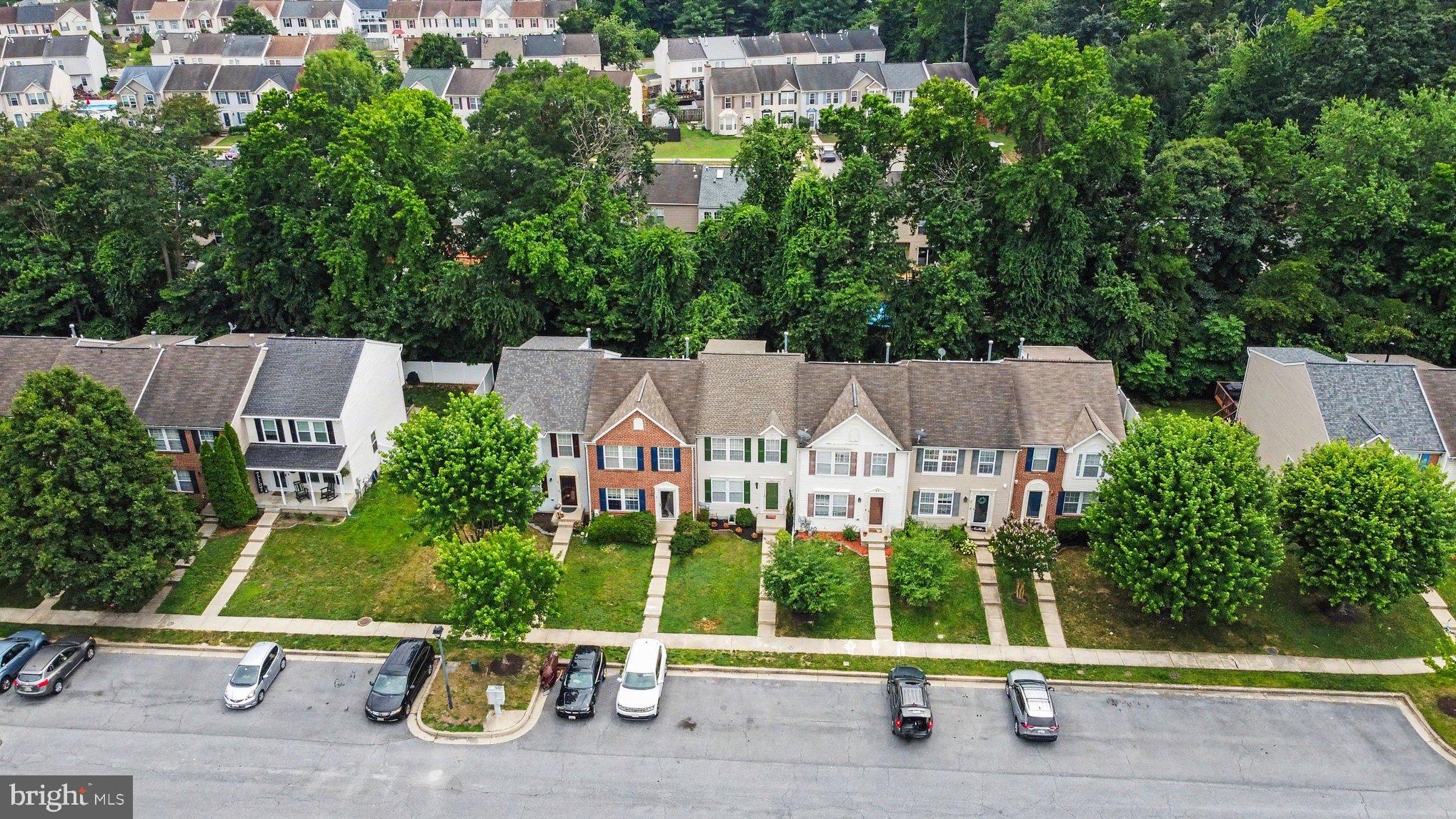 SENECA POINTE - Residential