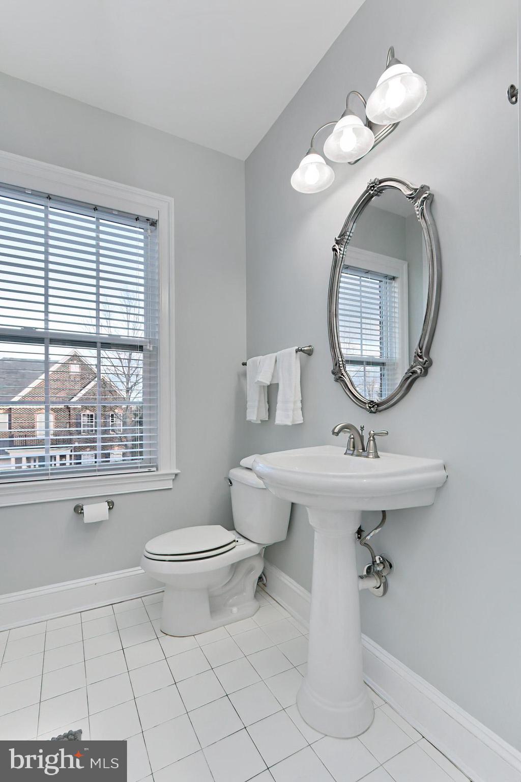 WILTON HILL - Residential