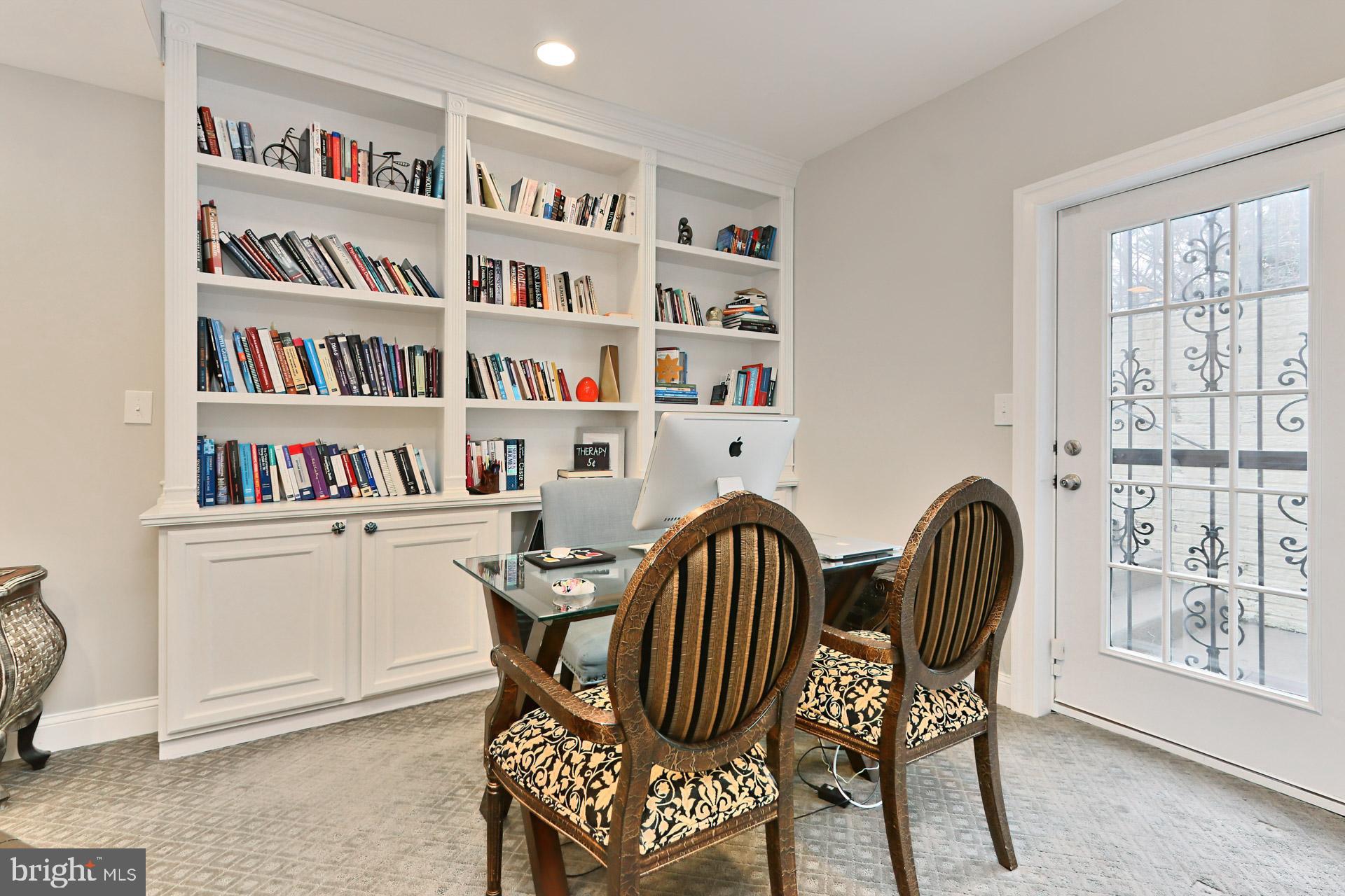 WILTON HILL - Residential