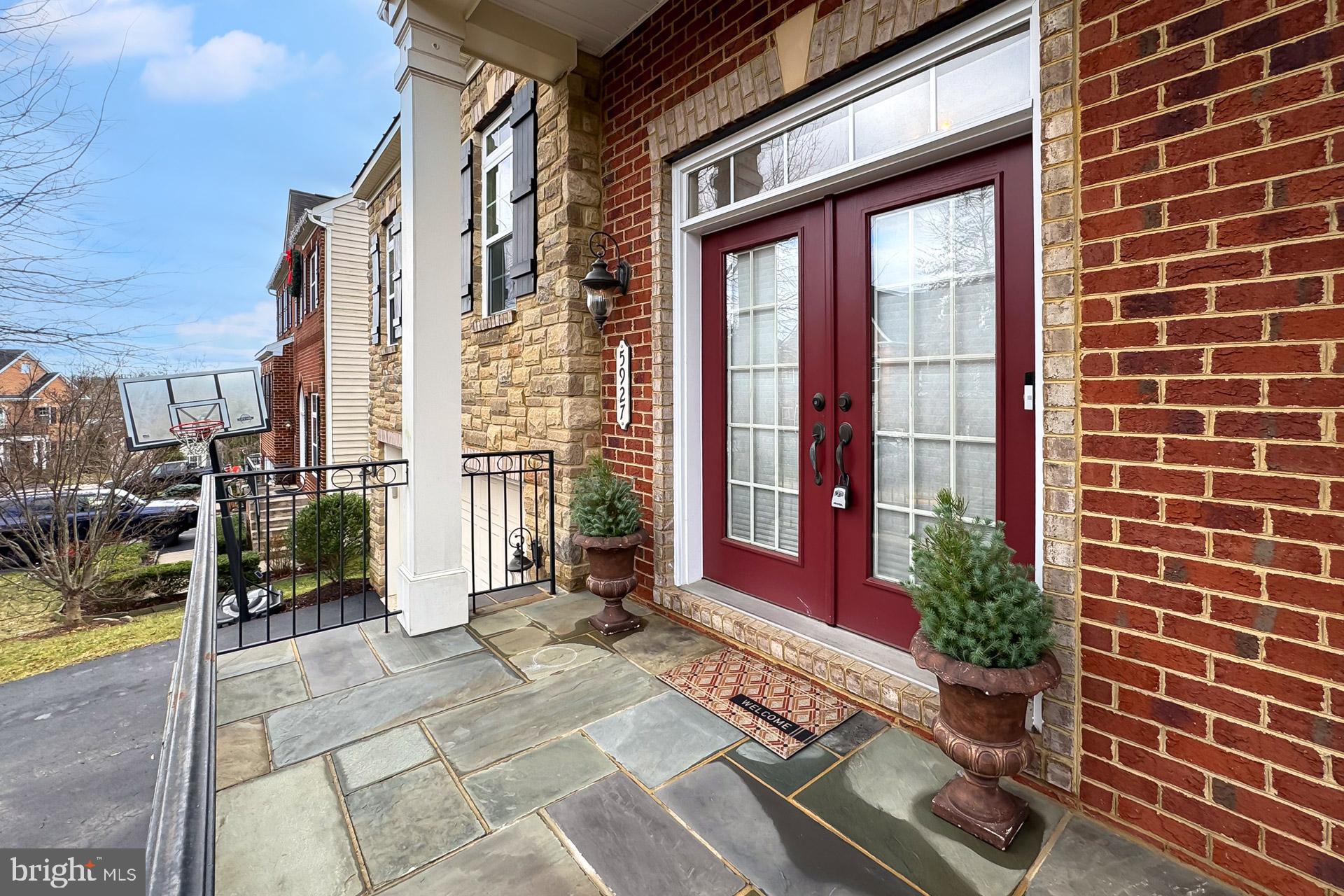 WILTON HILL - Residential