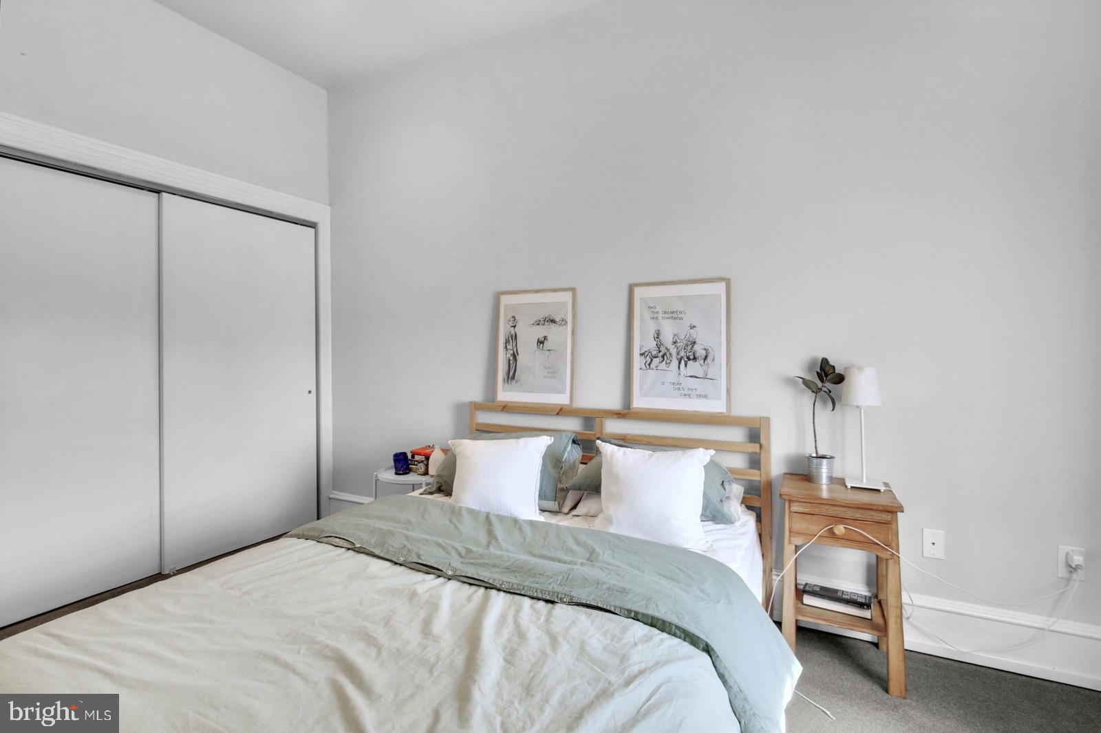 EAST KENSINGTON - Residential Lease
