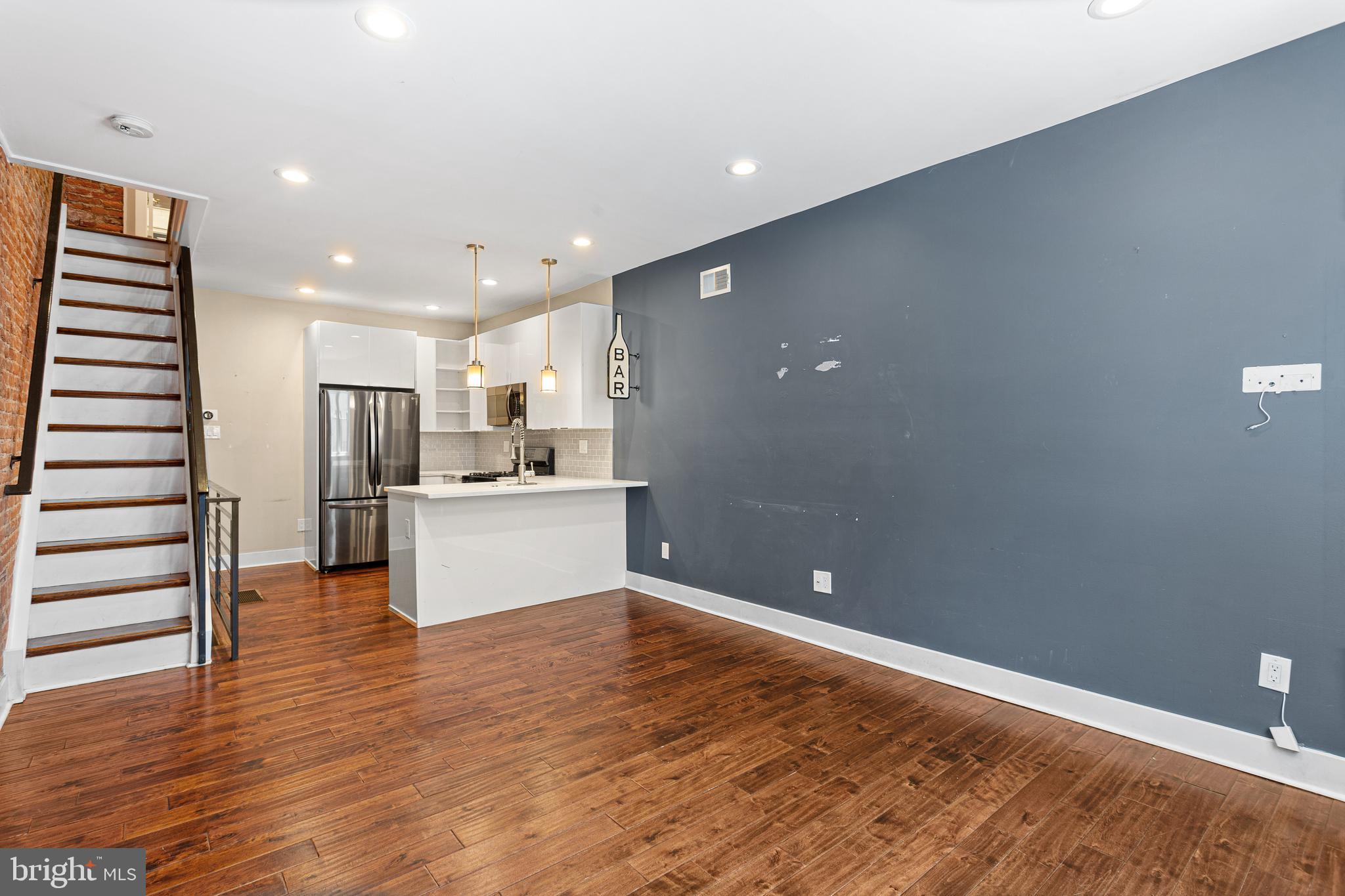 PORT RICHMOND - Residential