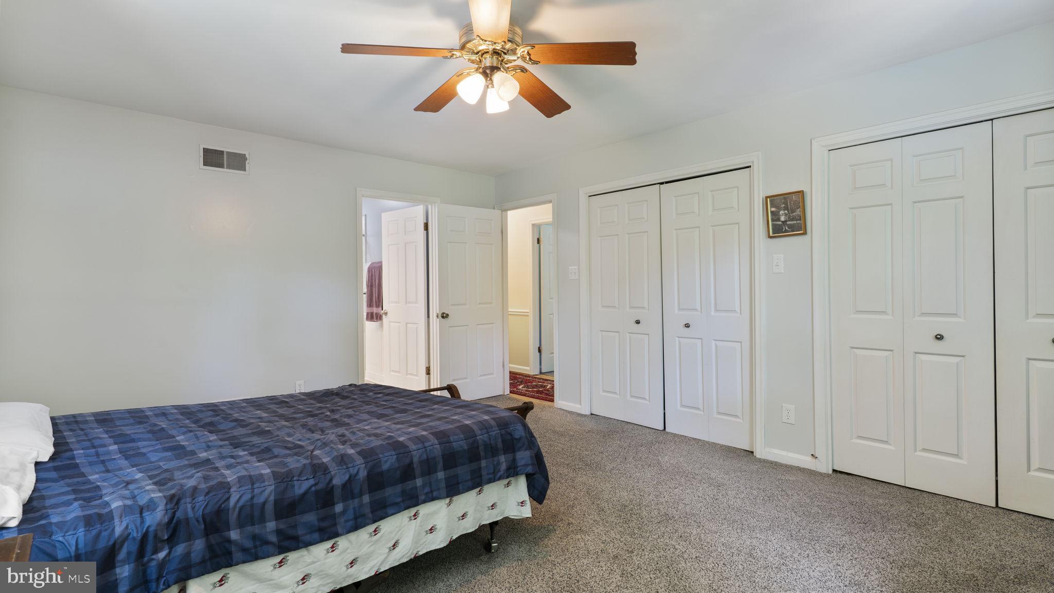 HUNTING CREEK WOODS - Residential