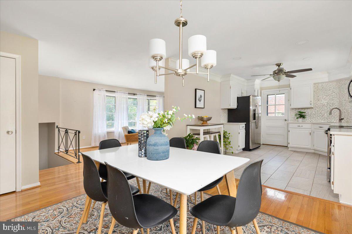 CALVERTON - Residential