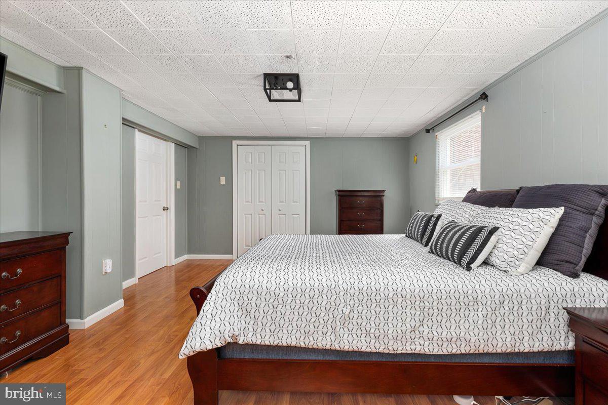 CALVERTON - Residential