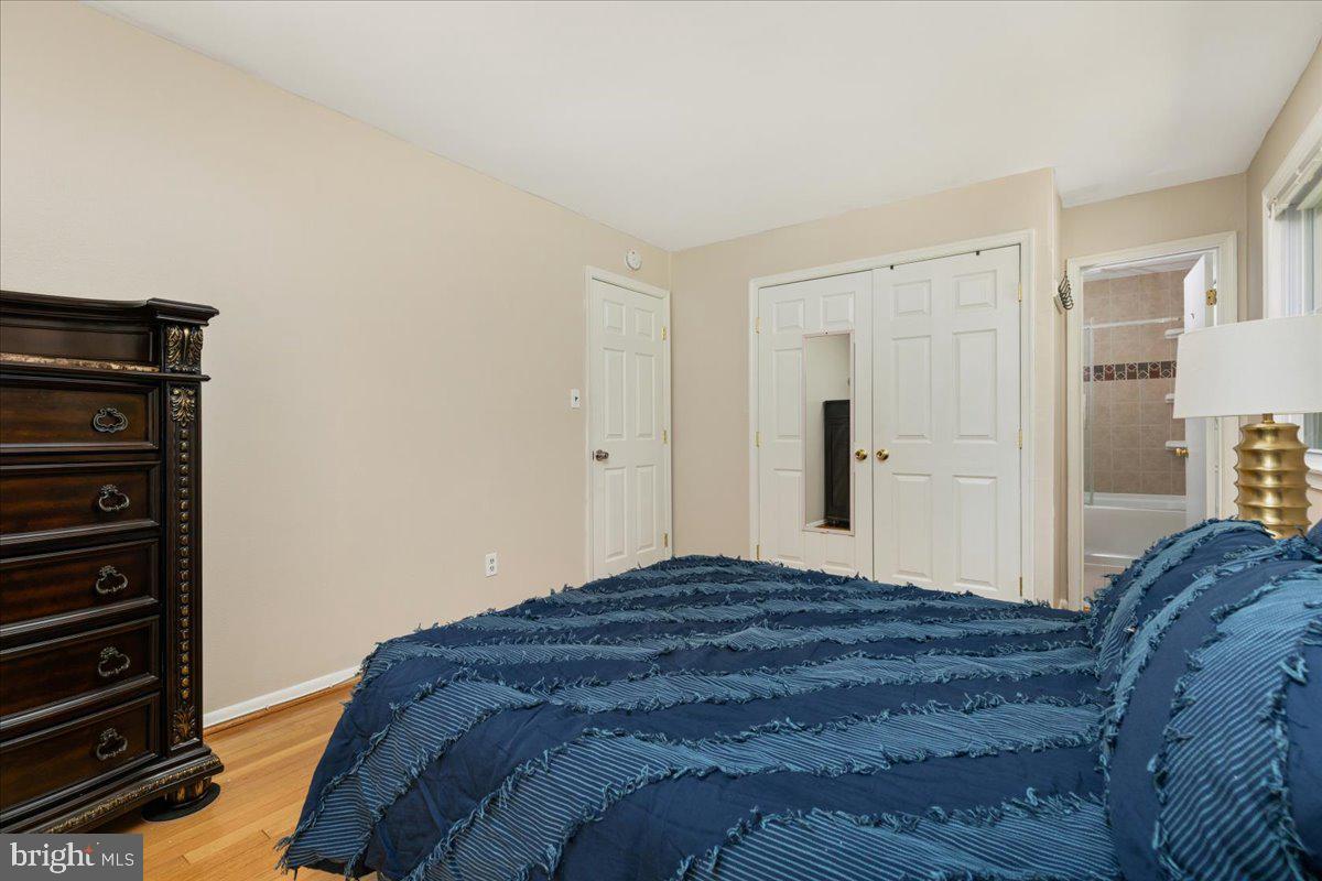 CALVERTON - Residential