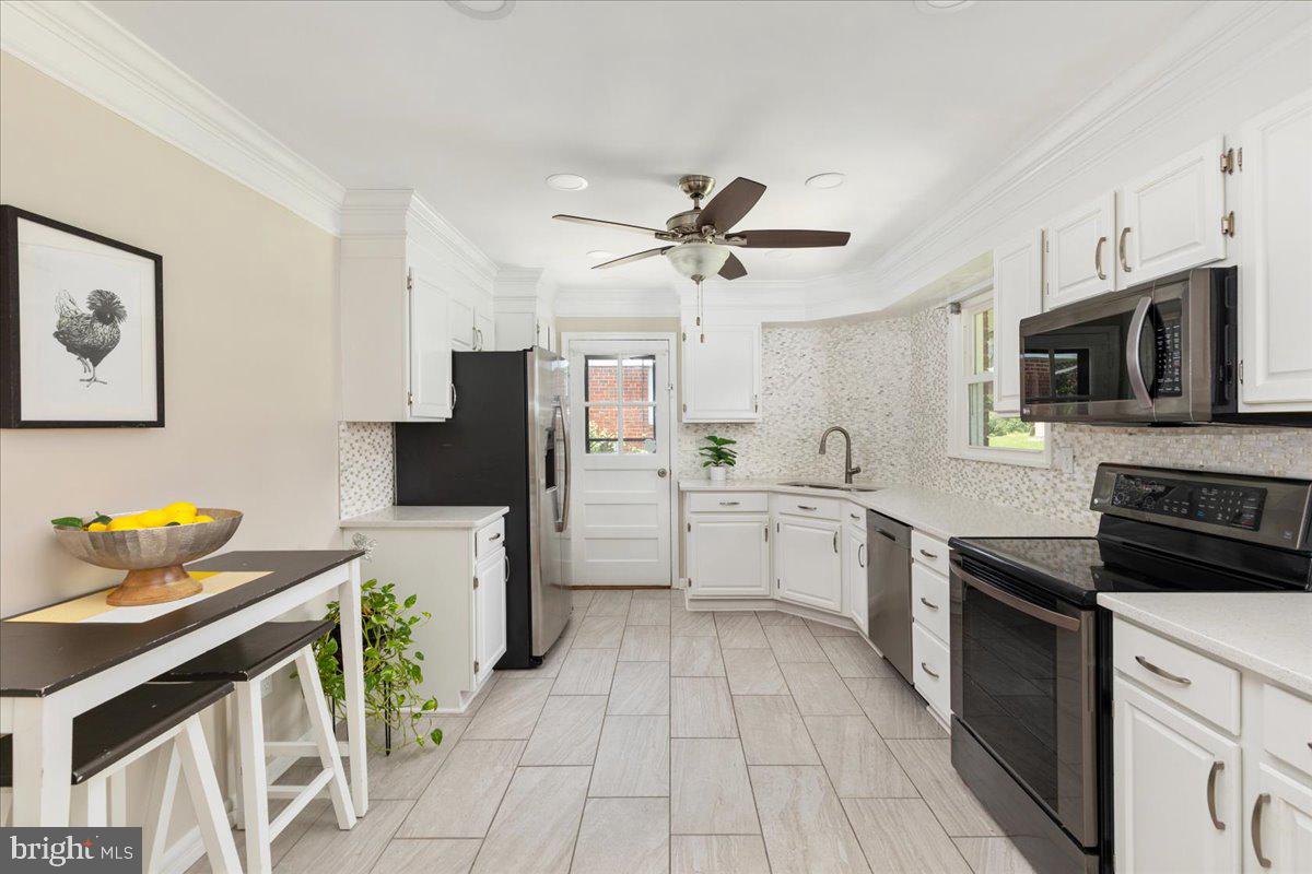 CALVERTON - Residential