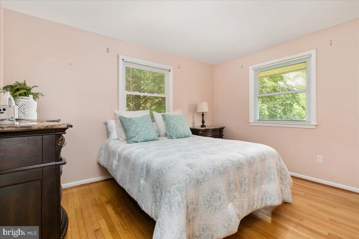 CALVERTON - Residential