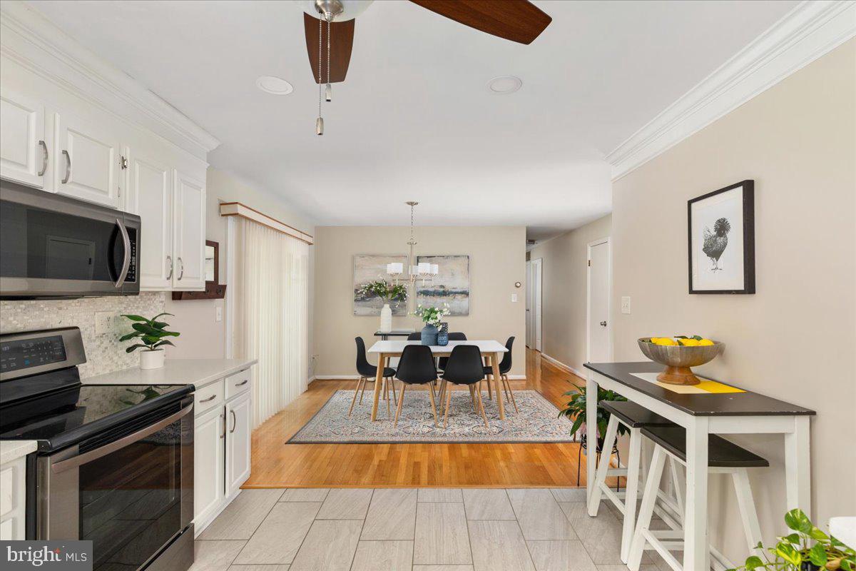 CALVERTON - Residential
