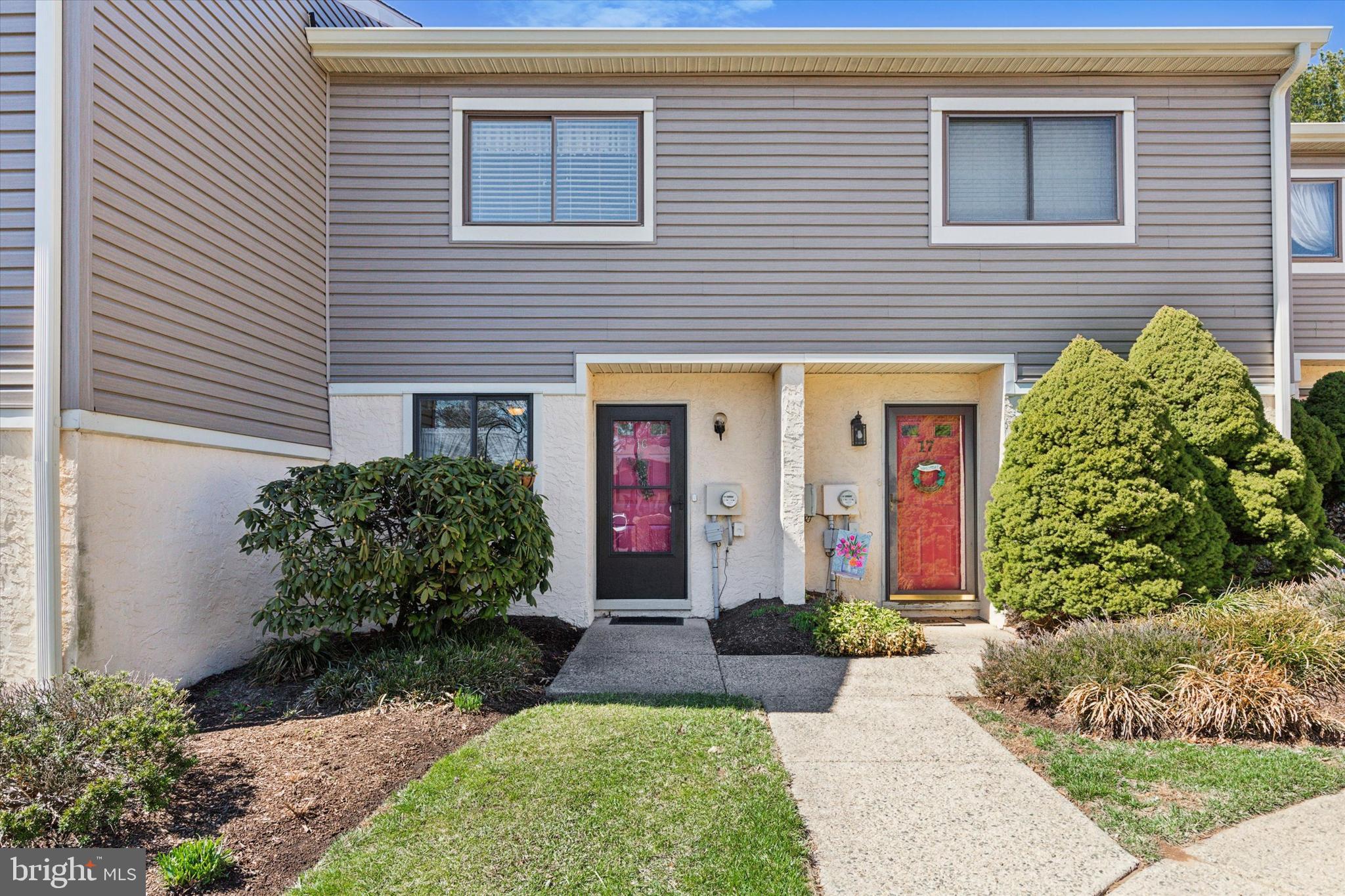 SAW MILL VALLEY - Residential
