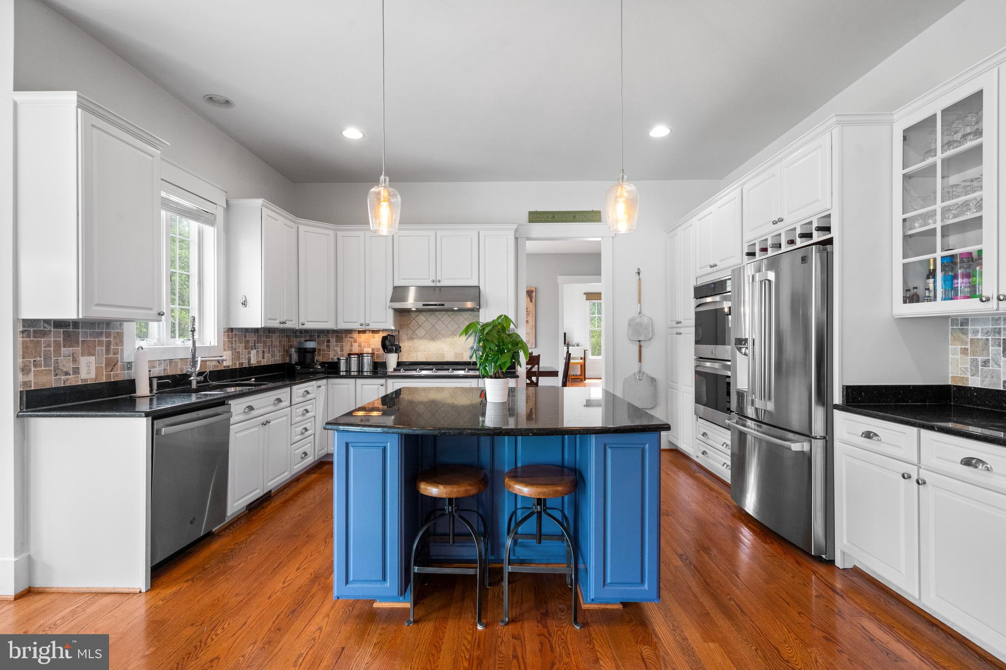 FAIRFAX FARMS - Residential