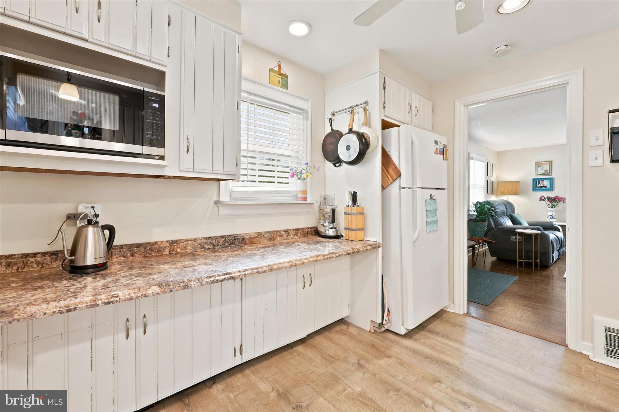 LYNNWOOD - Residential
