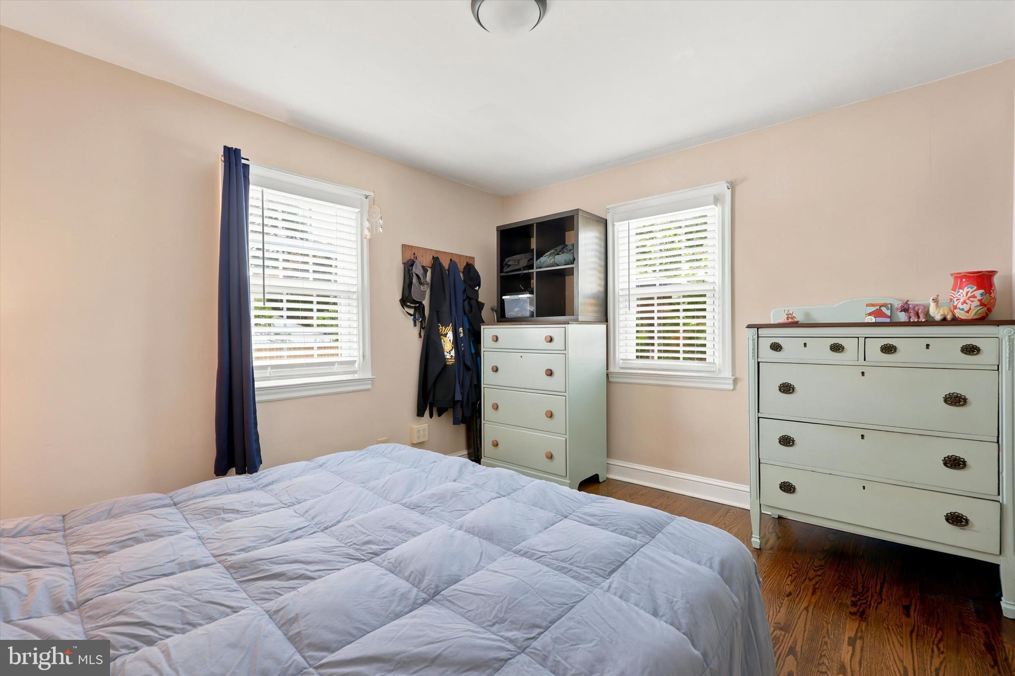 LYNNWOOD - Residential