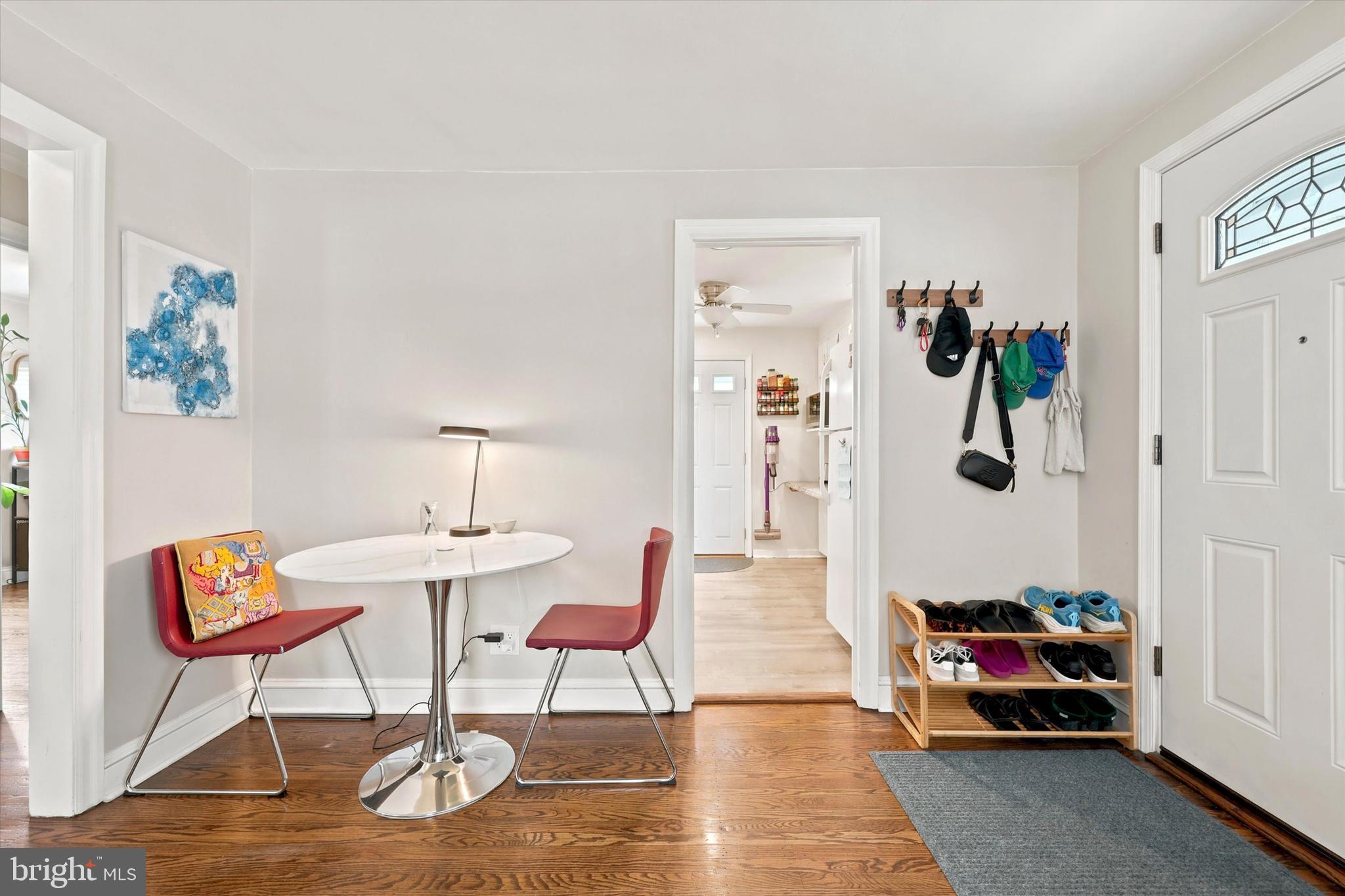 LYNNWOOD - Residential
