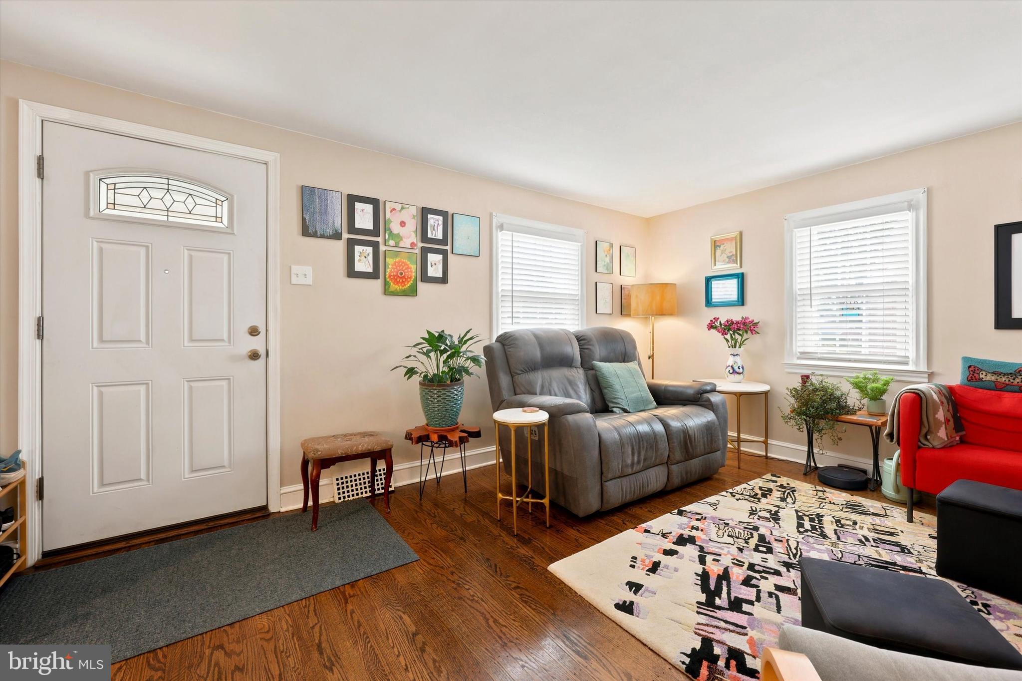 LYNNWOOD - Residential
