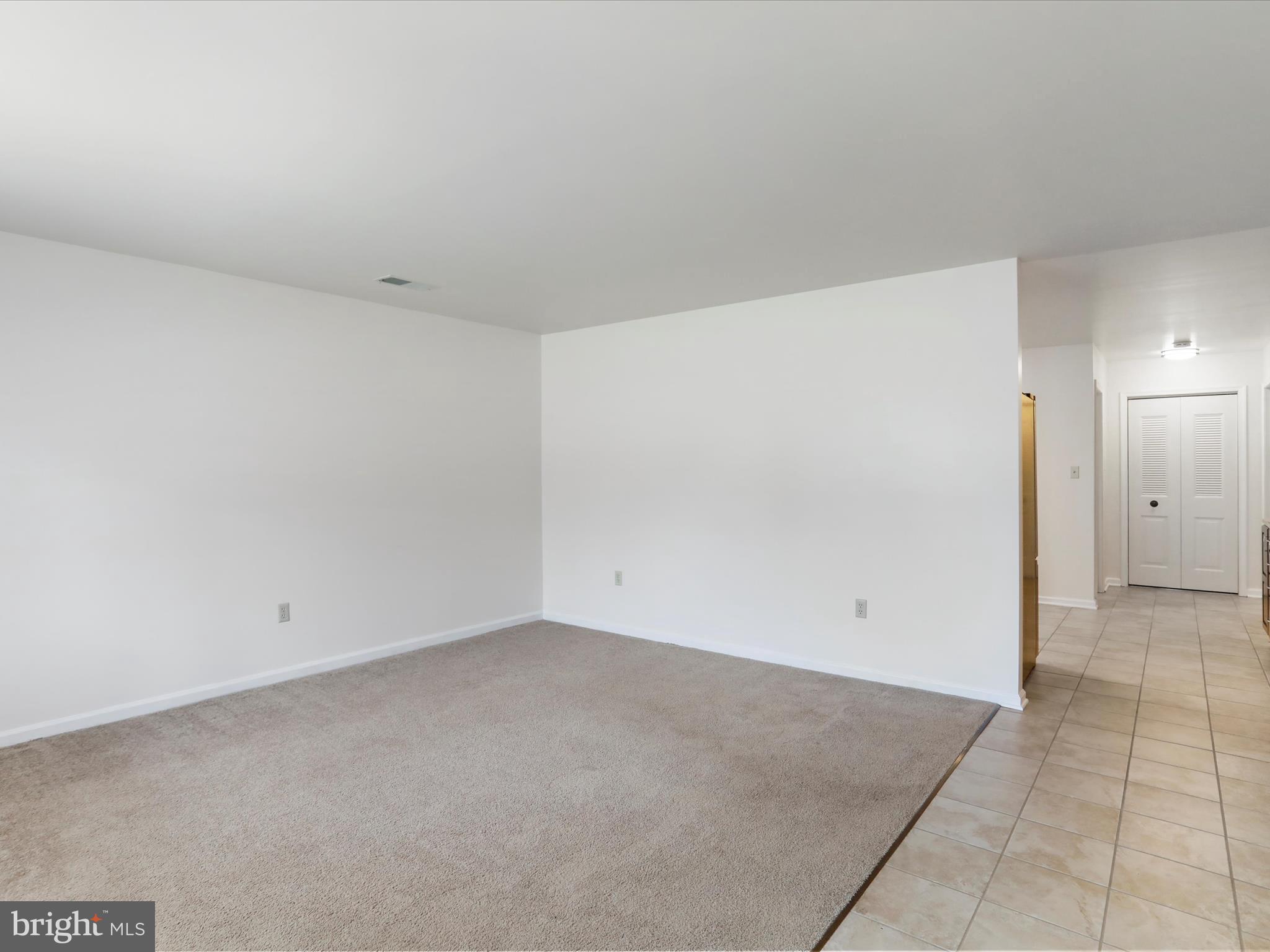 TOWNE OAK VILLAGE - Residential