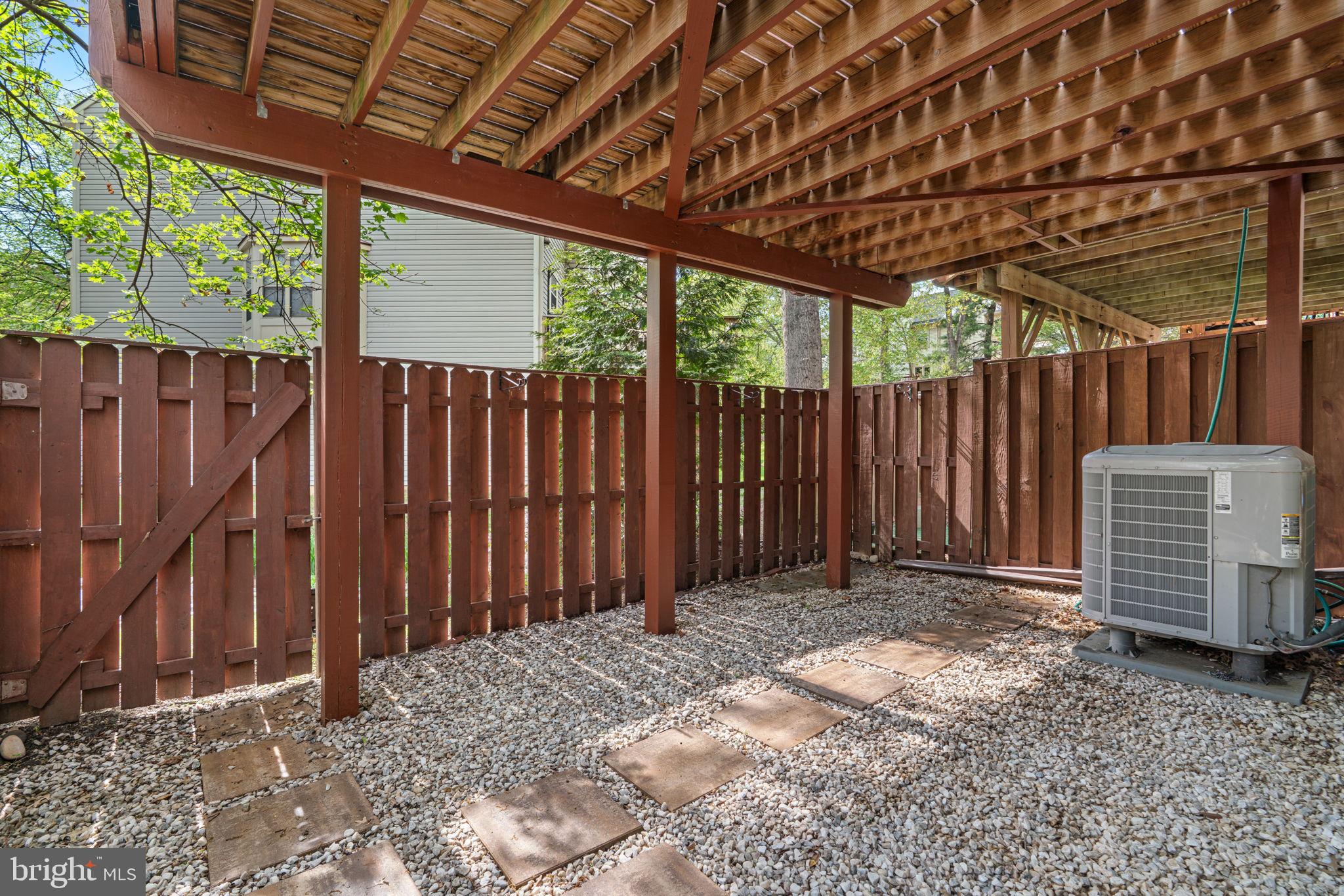VILLAGE OF KINGS CONTRIVANCE - Residential
