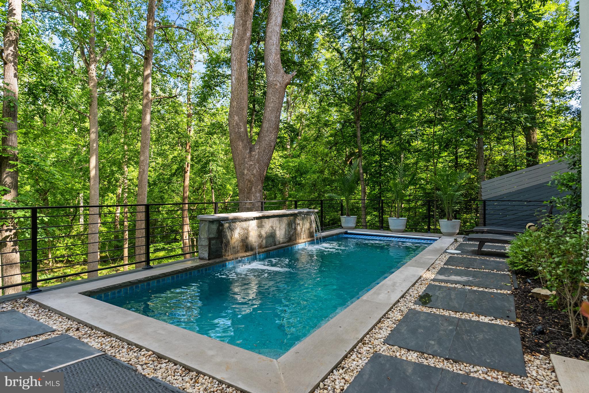 LANGLEY FOREST - Residential