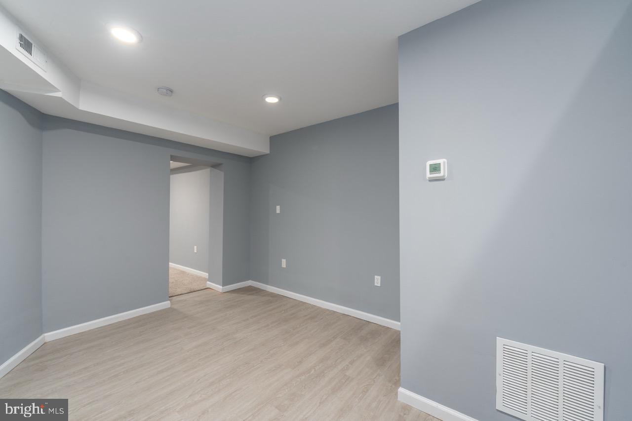 CANTON - Residential Lease