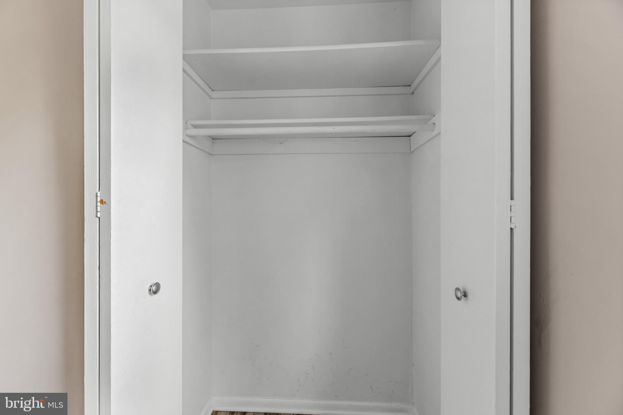 SUSSEX SQUARE CONDO - Residential