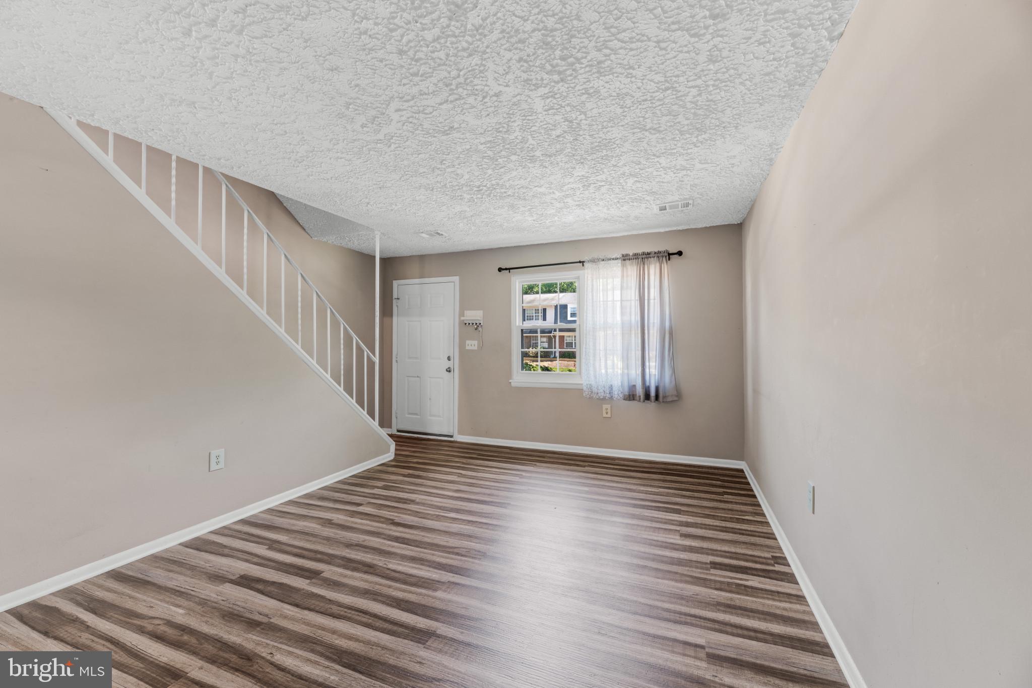 SUSSEX SQUARE CONDO - Residential