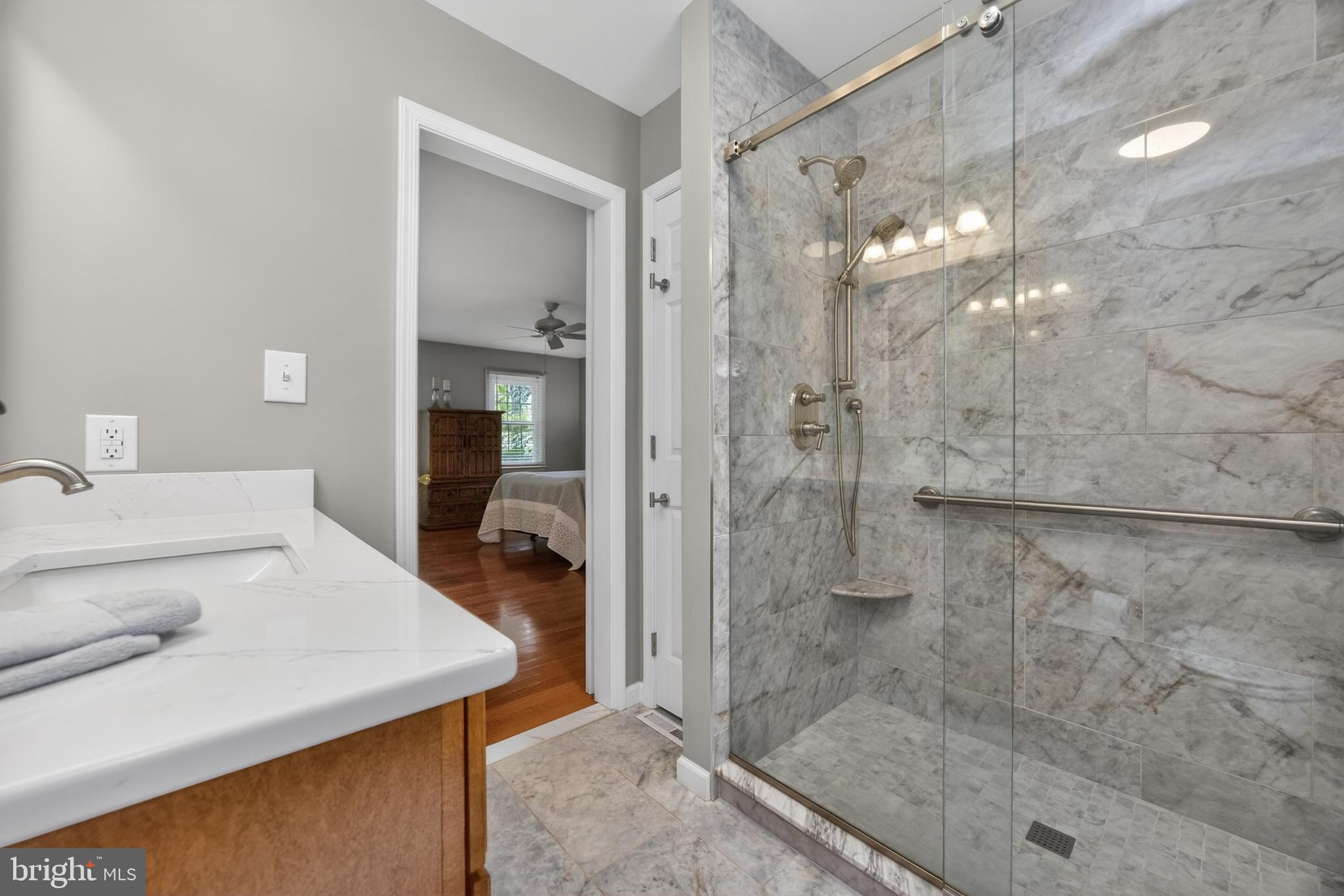 ECHO DELL - Residential