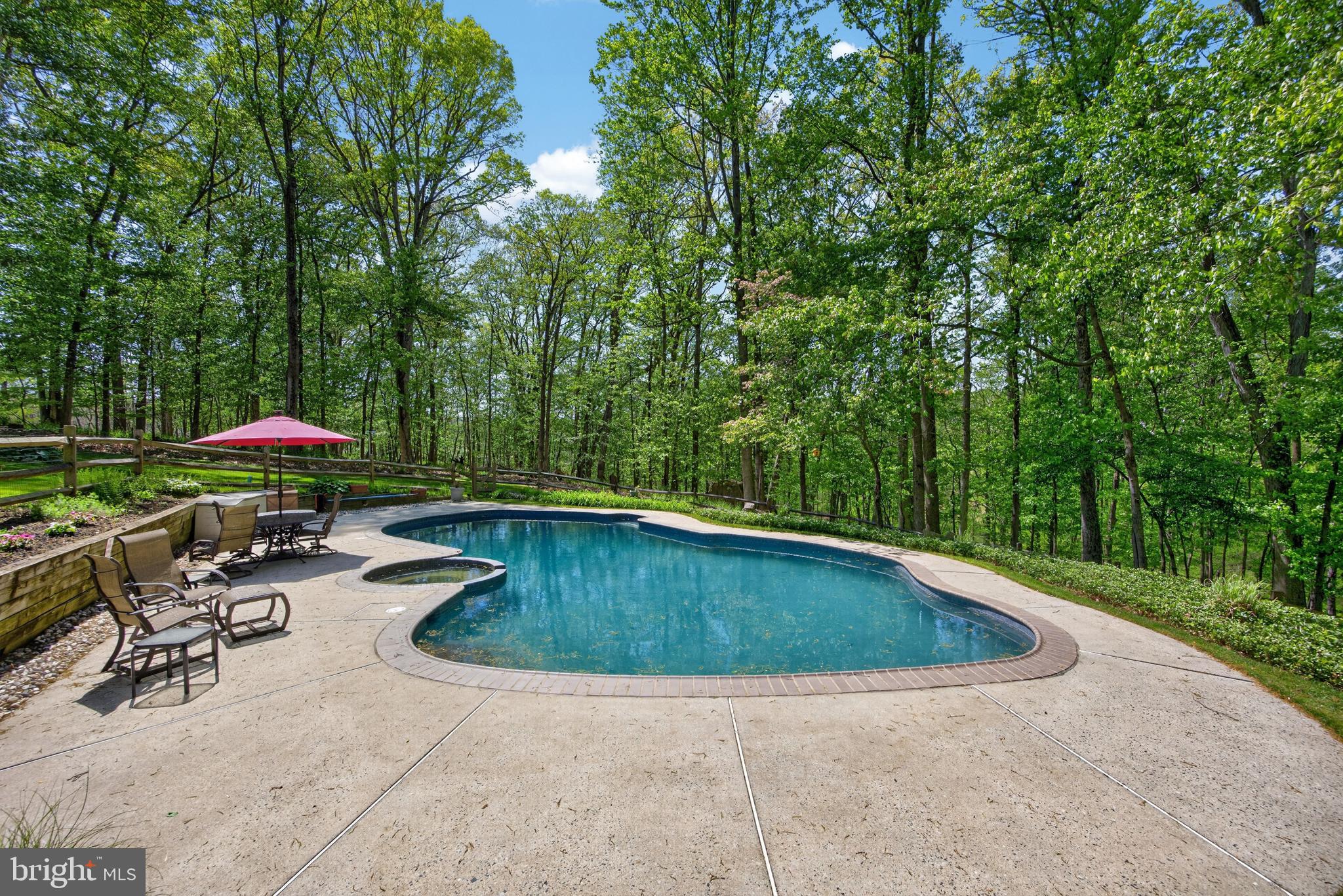 ECHO DELL - Residential