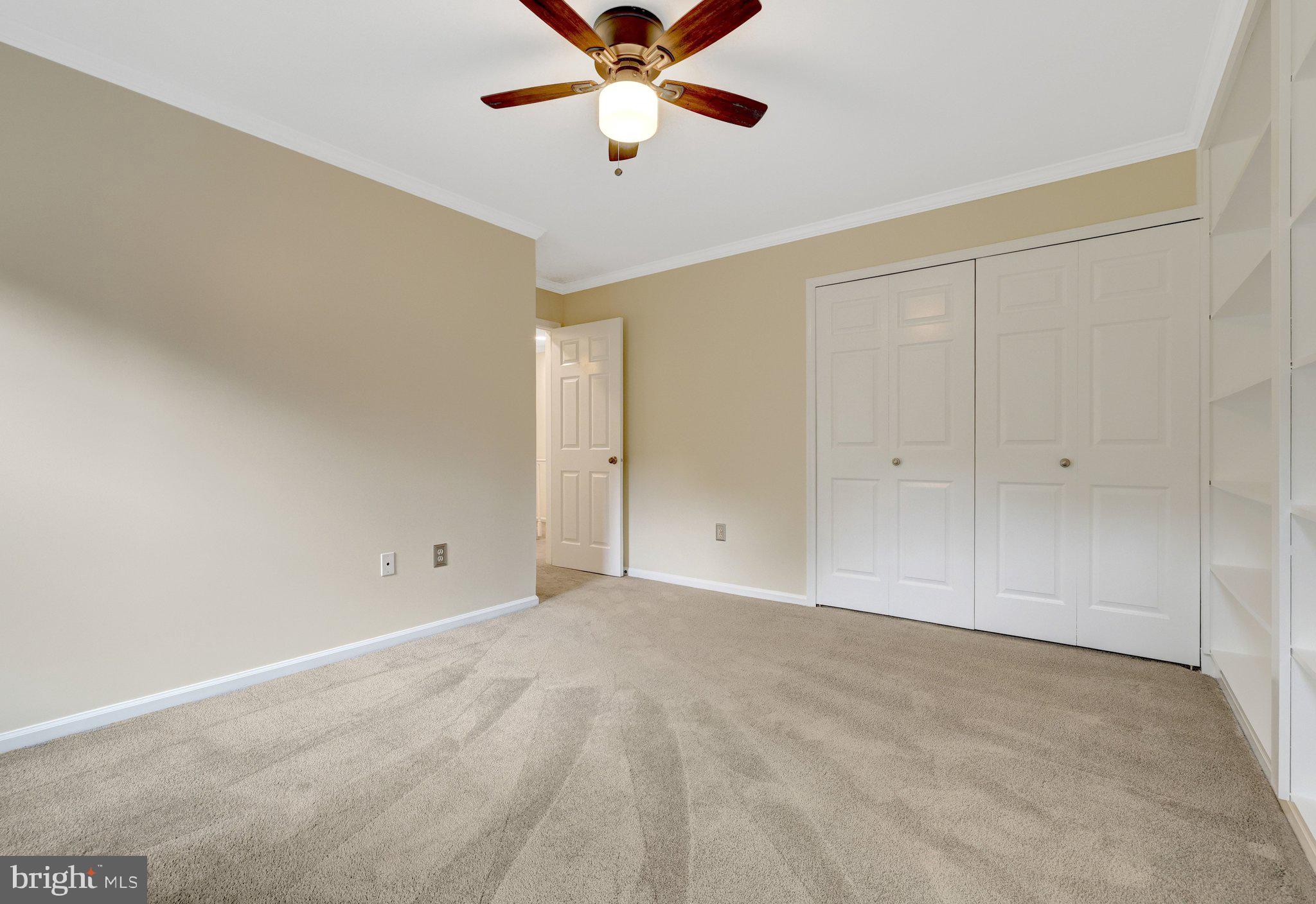 LINDSAY PARK - Residential