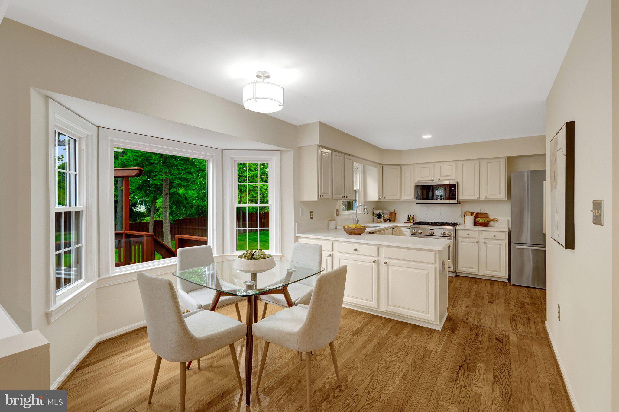 LINDSAY PARK - Residential