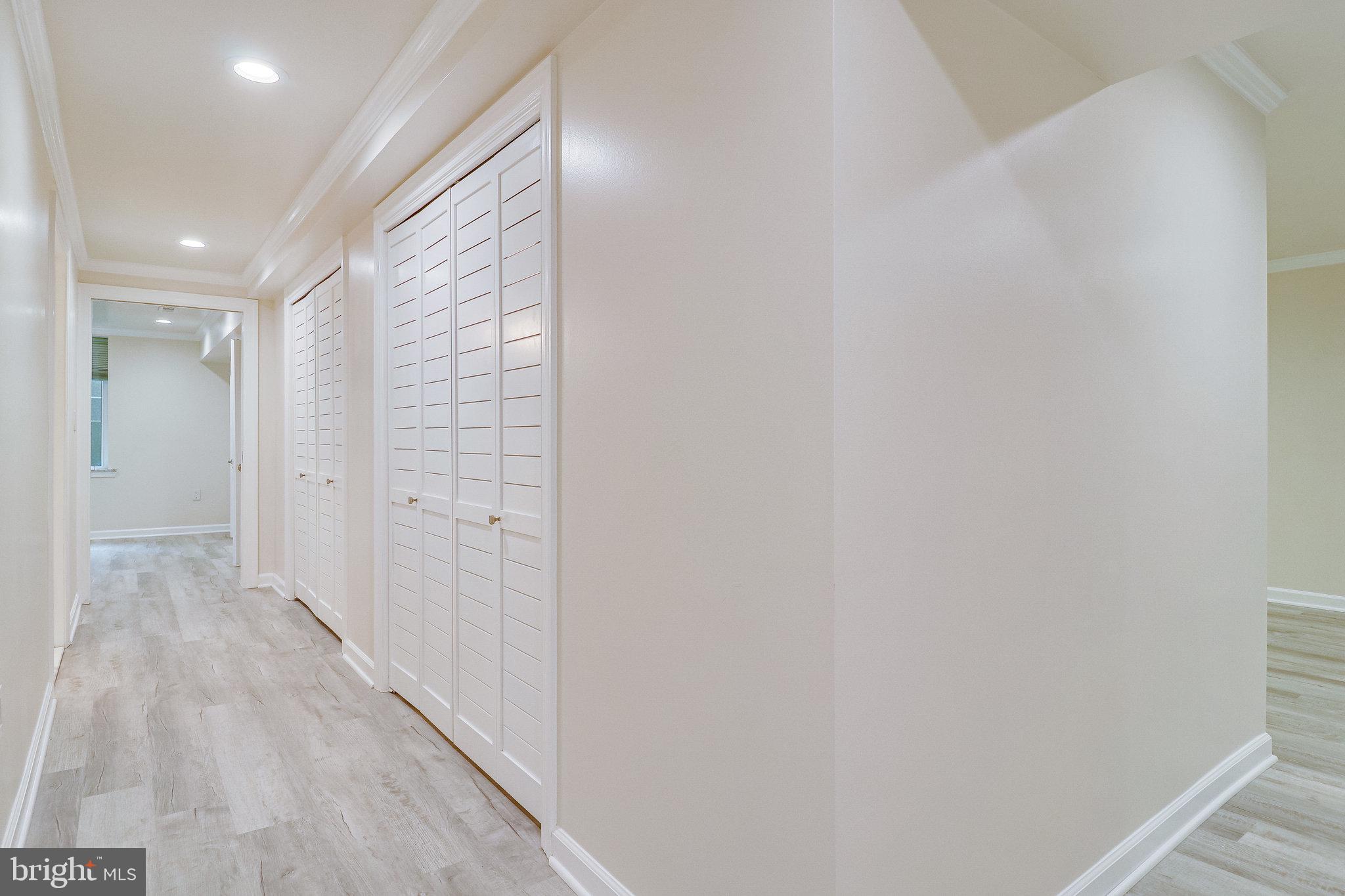 LINDSAY PARK - Residential