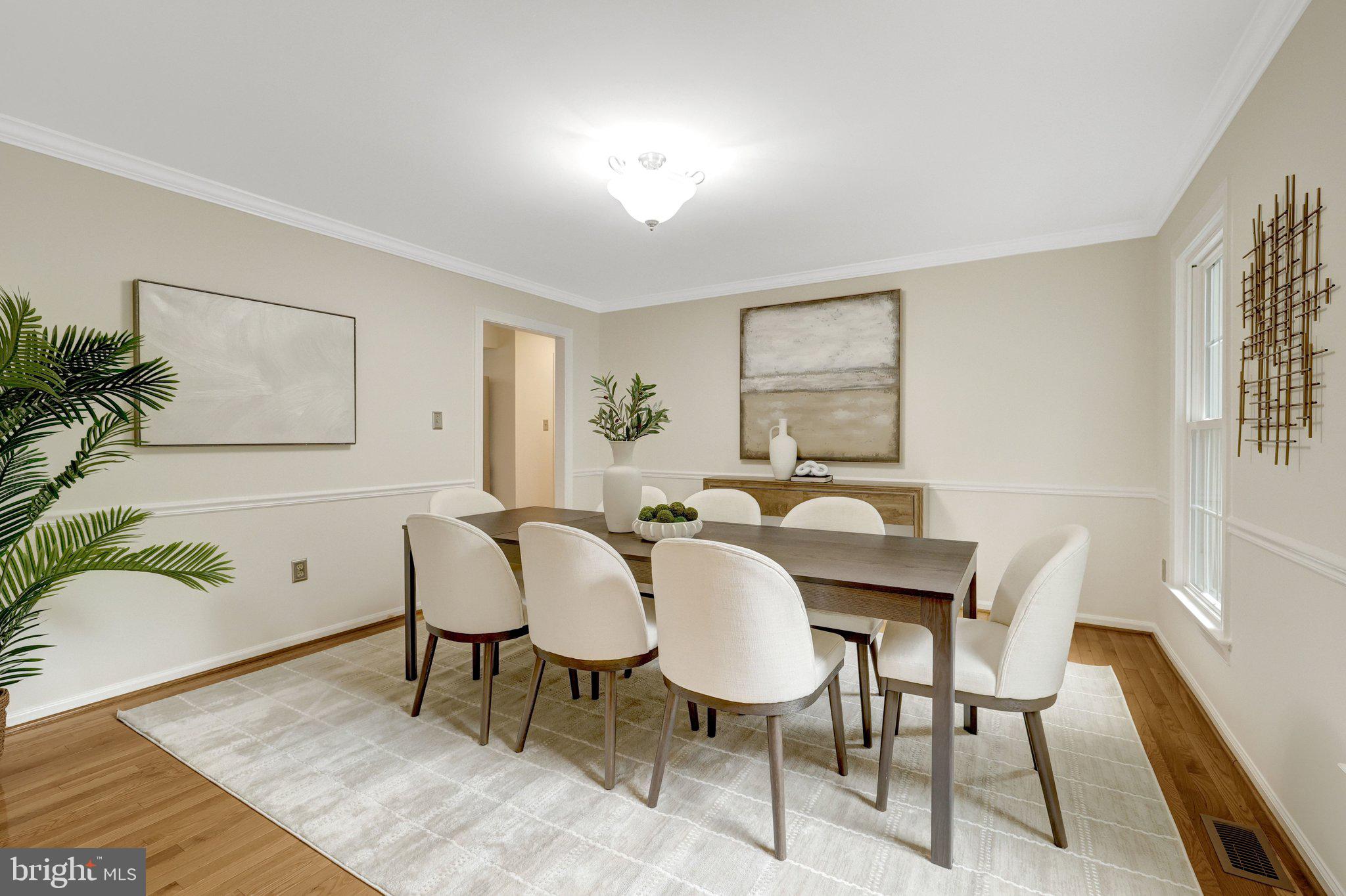 LINDSAY PARK - Residential