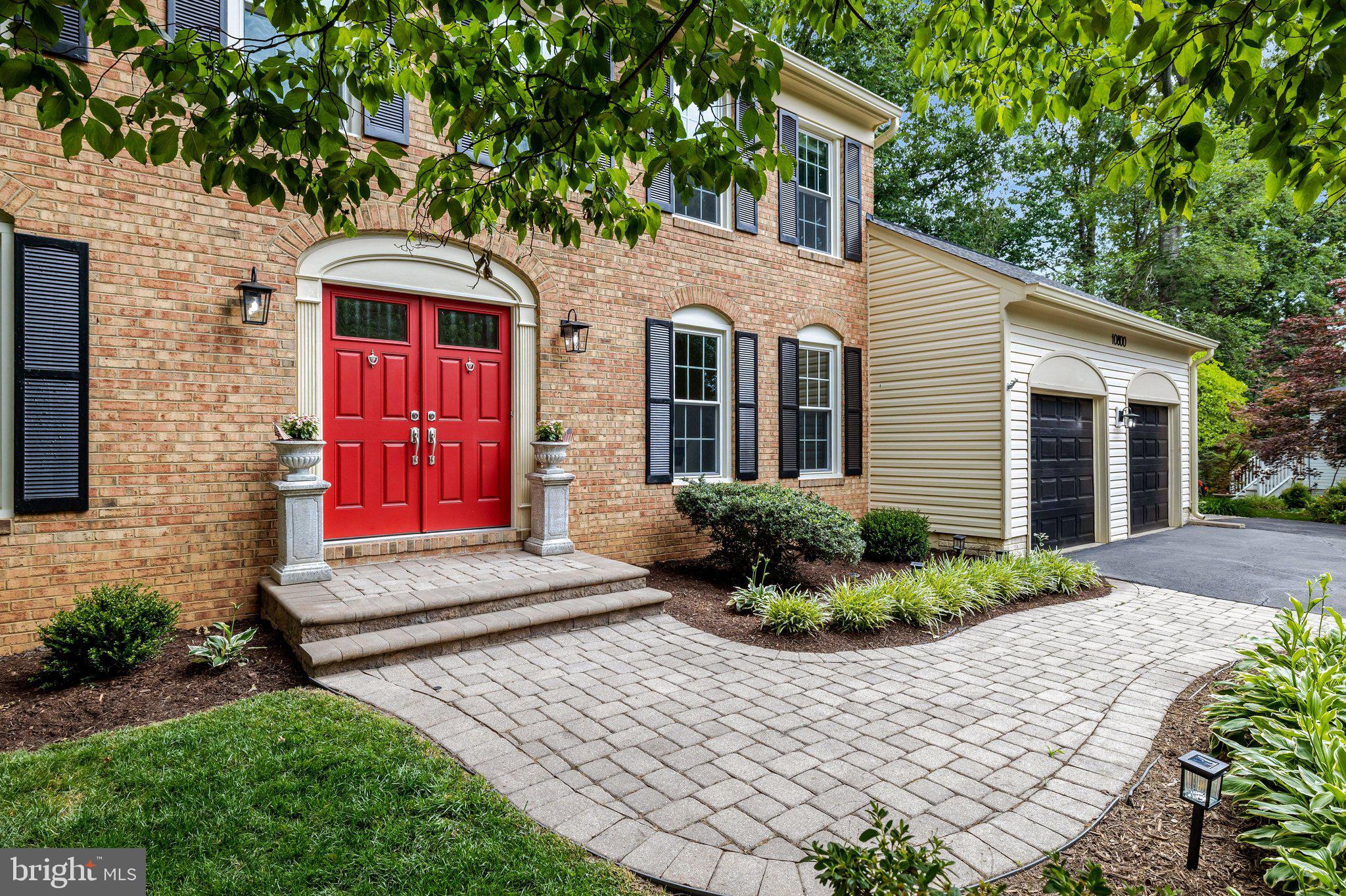 LINDSAY PARK - Residential