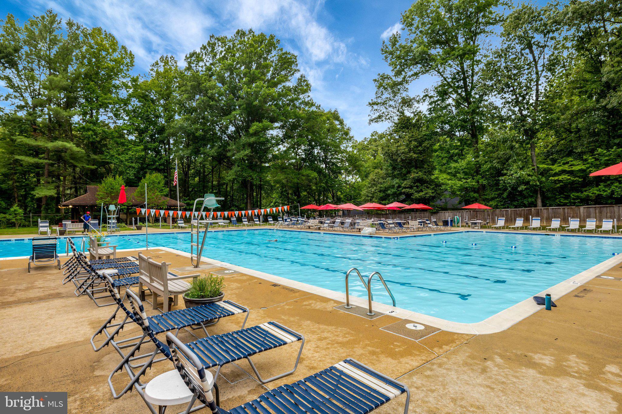 LINDSAY PARK - Residential