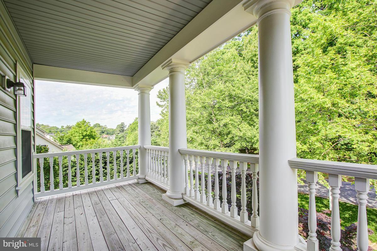 RUNNING BROOK ACRES - Residential