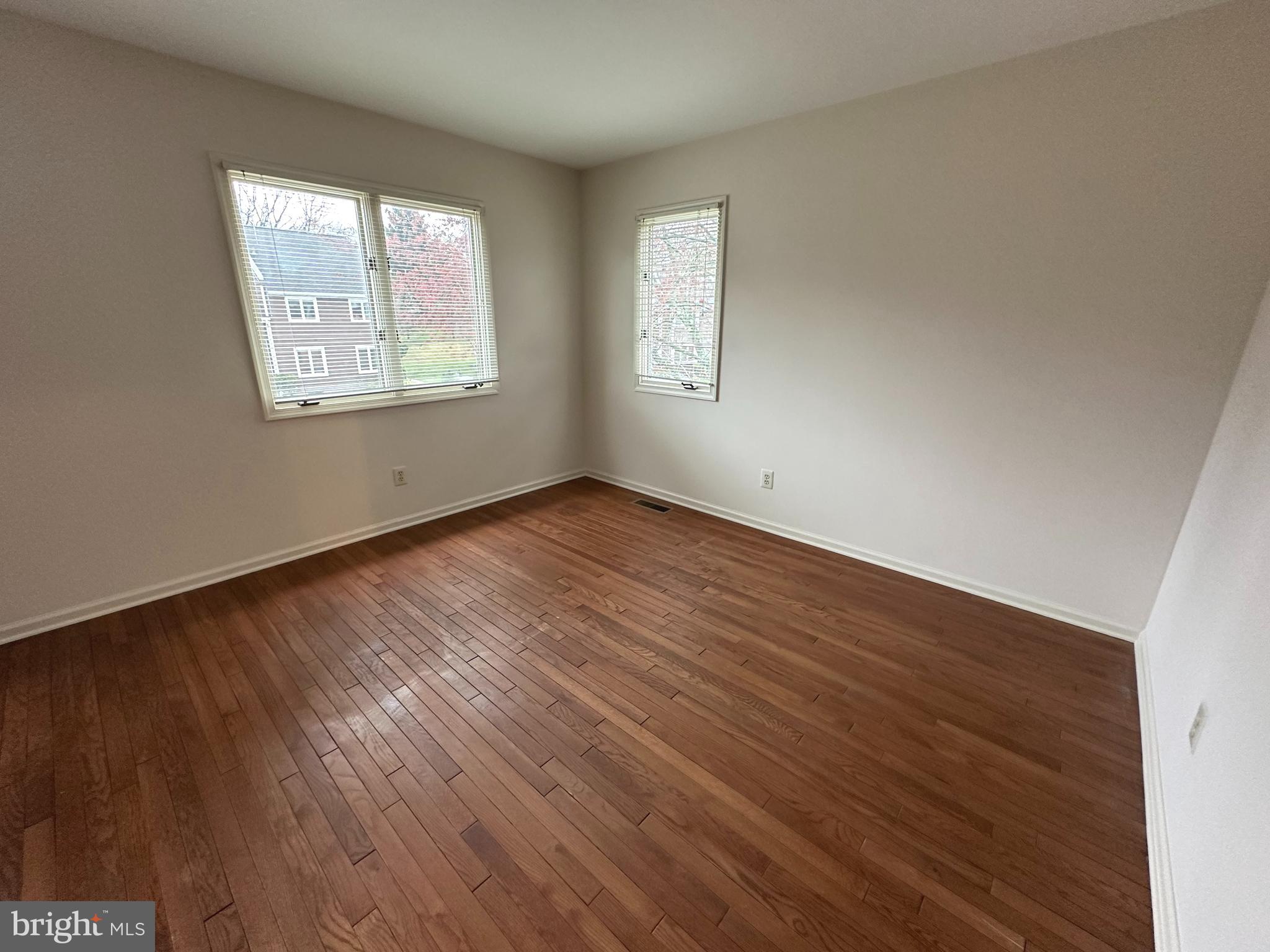 FOX RUN - Residential Lease