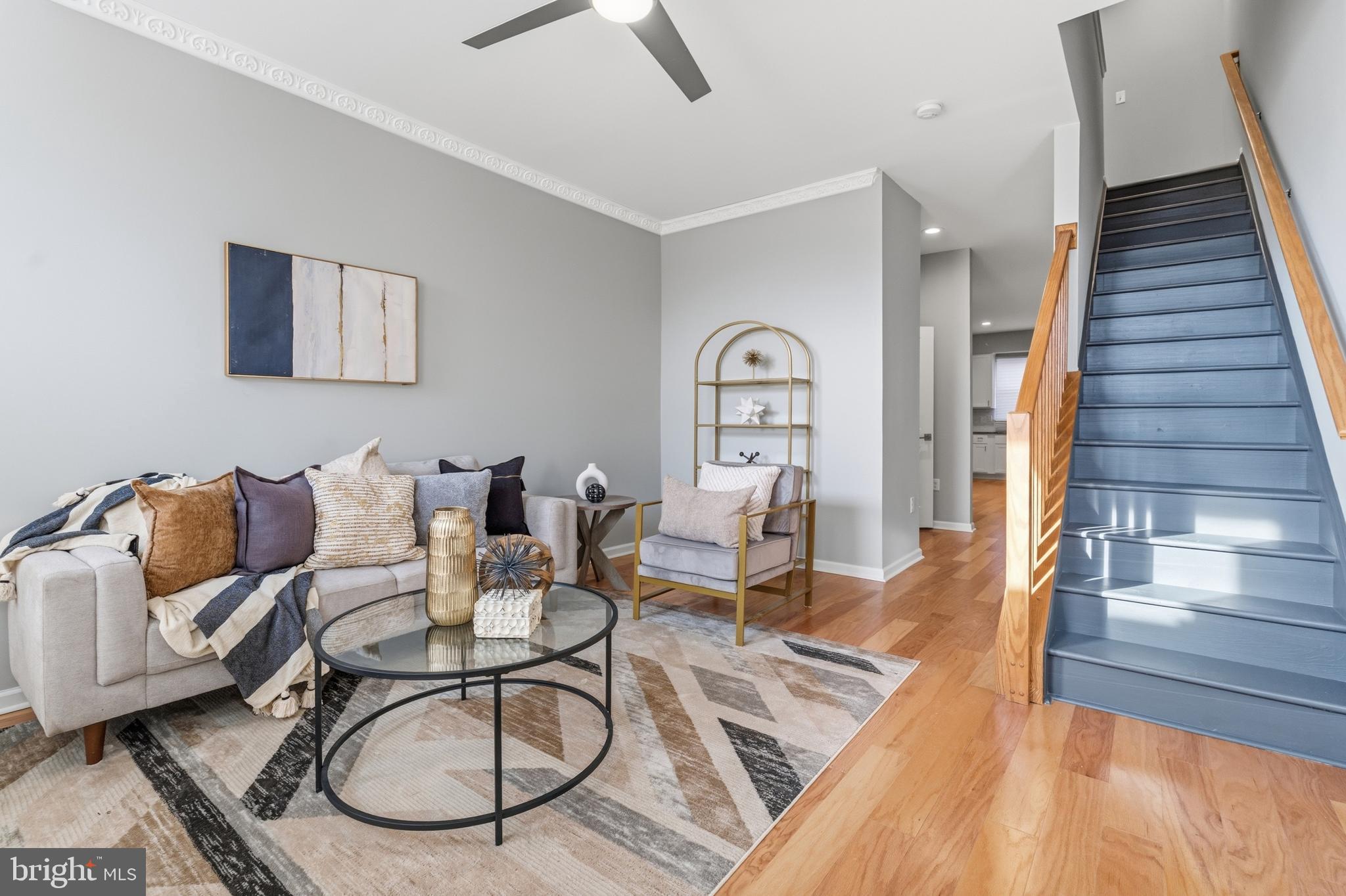 JOHNSTON SQUARE - Residential