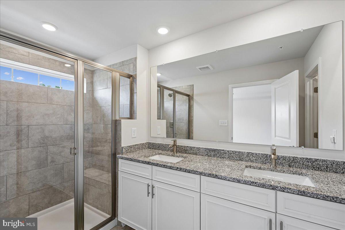 SYCAMORE RIDGE - Residential