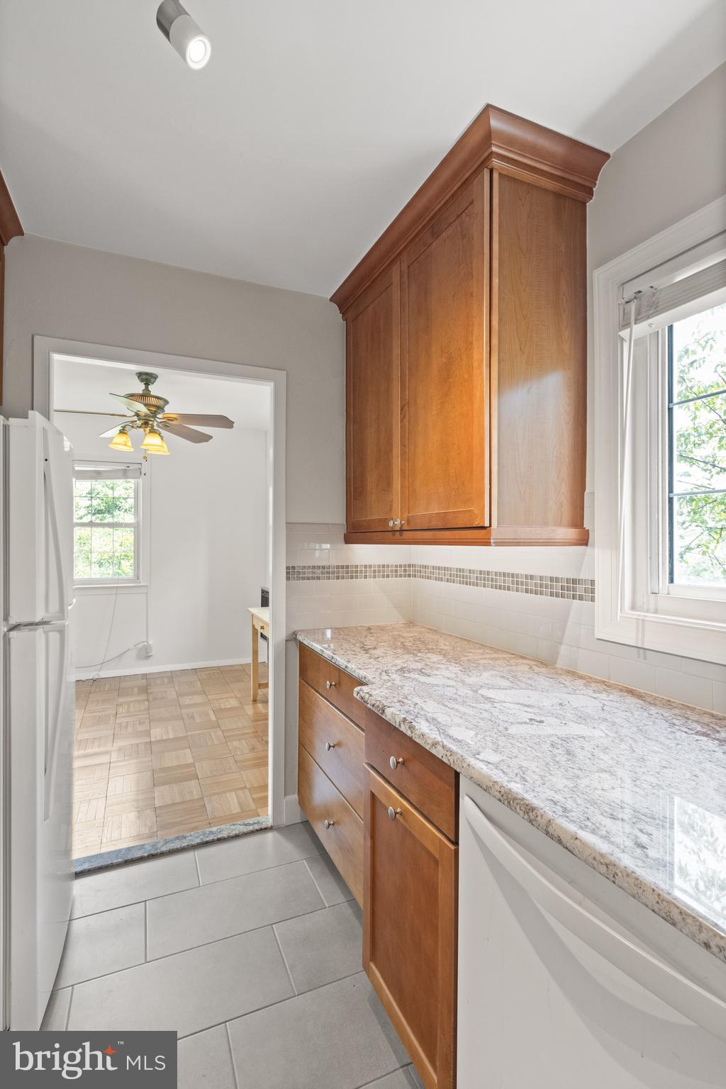 PARKFAIRFAX - Residential Lease