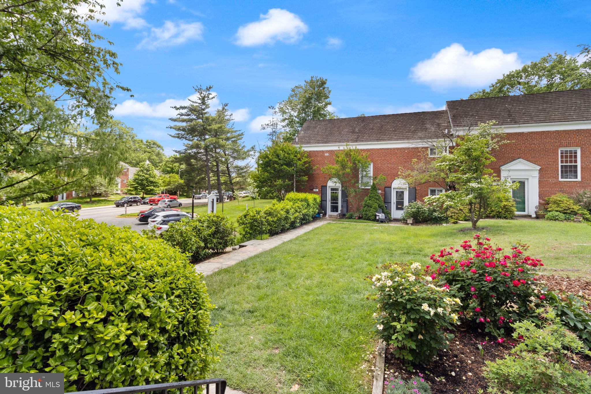 PARKFAIRFAX - Residential Lease