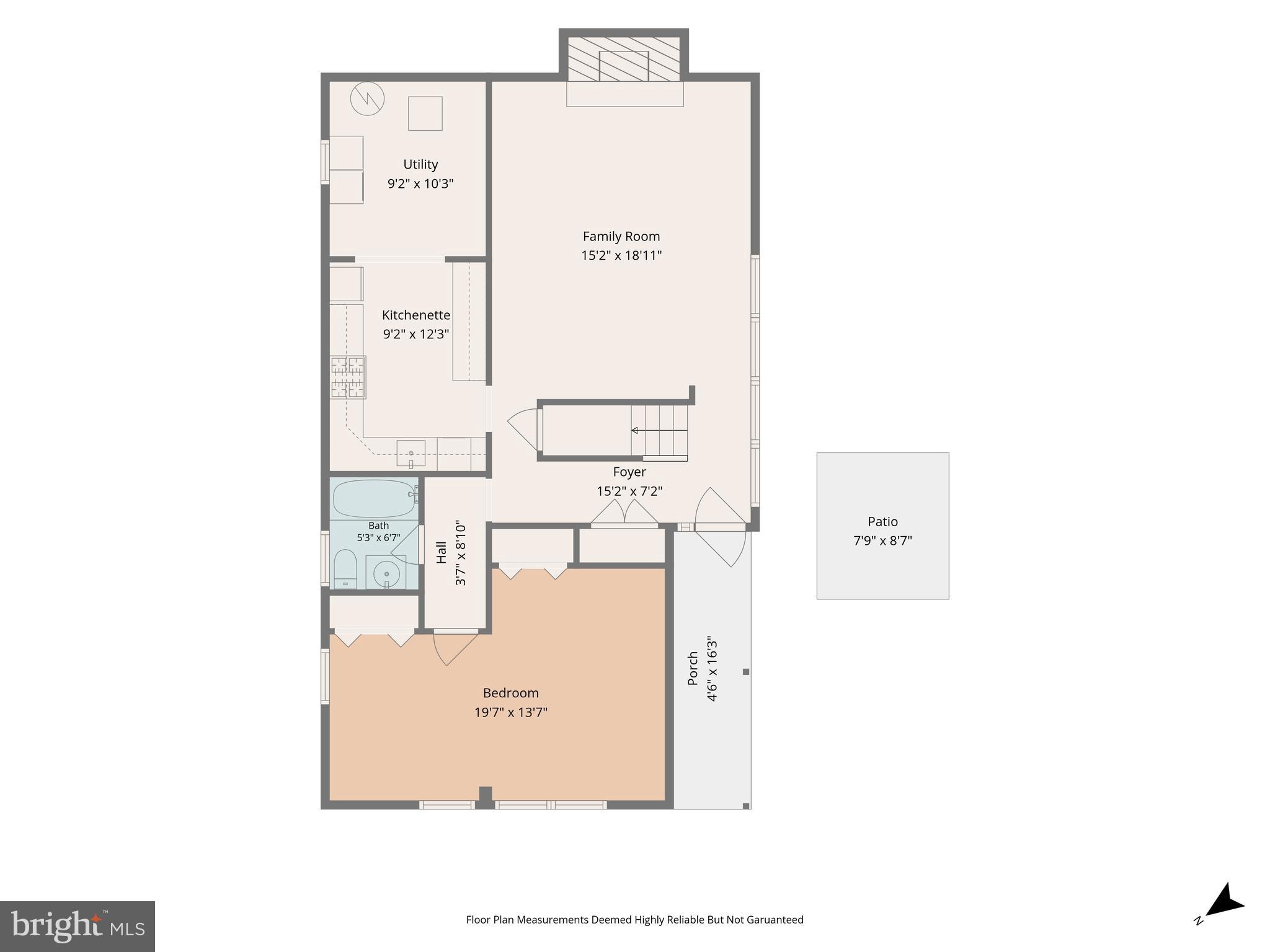 LAKE BARCROFT - Residential