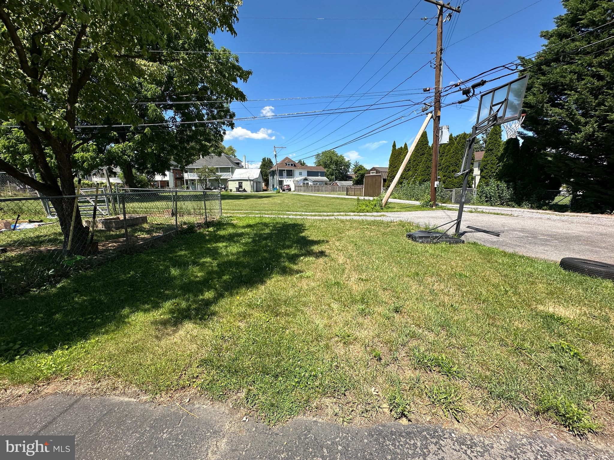 FRIENDSHIP PARK - Residential