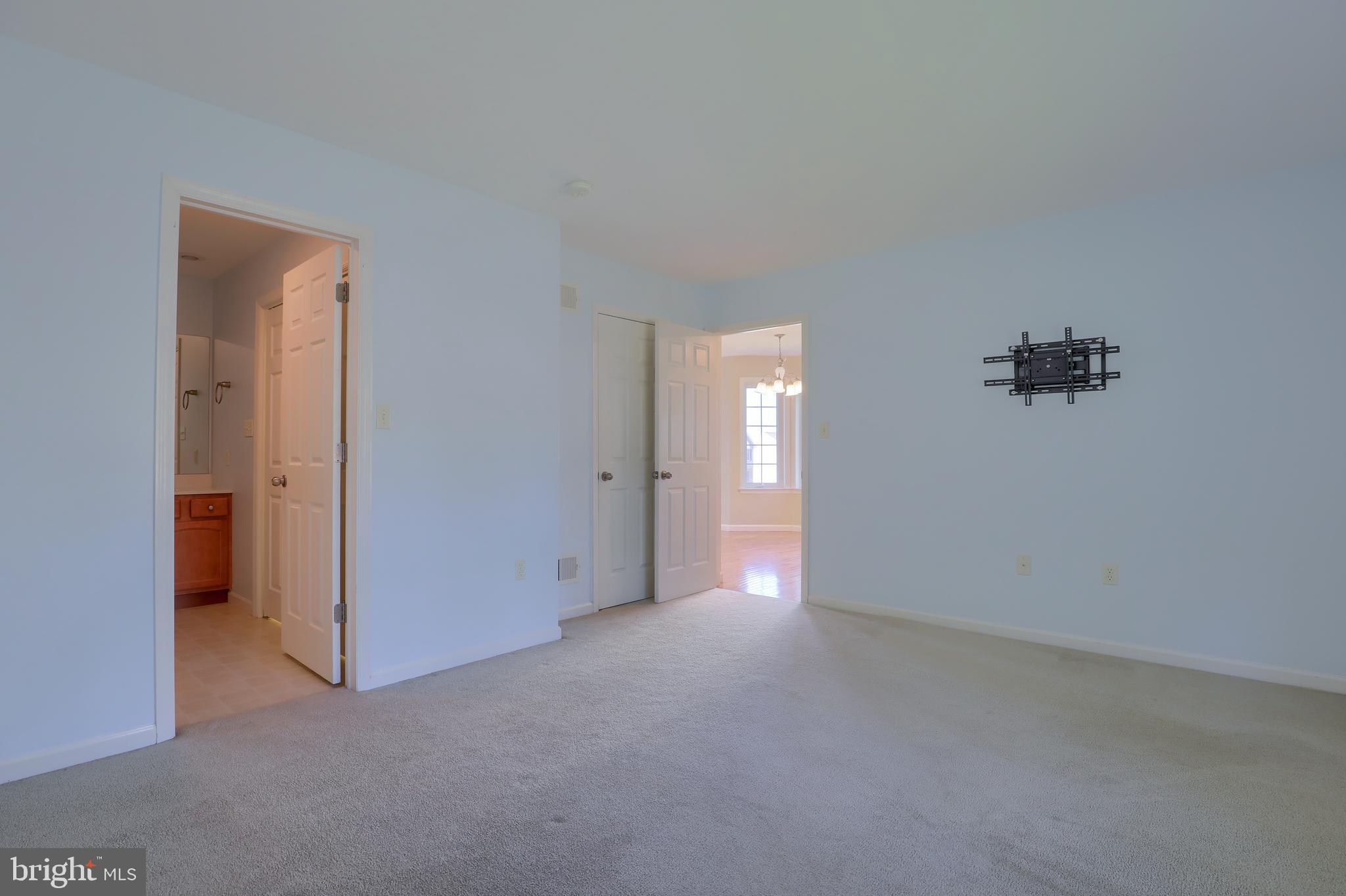 SUMMIT HILLS - Residential