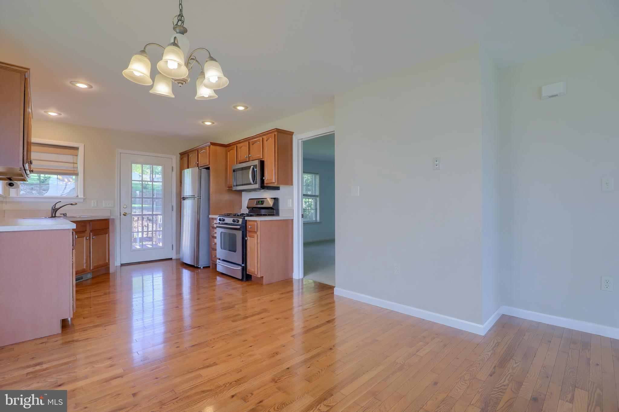 SUMMIT HILLS - Residential