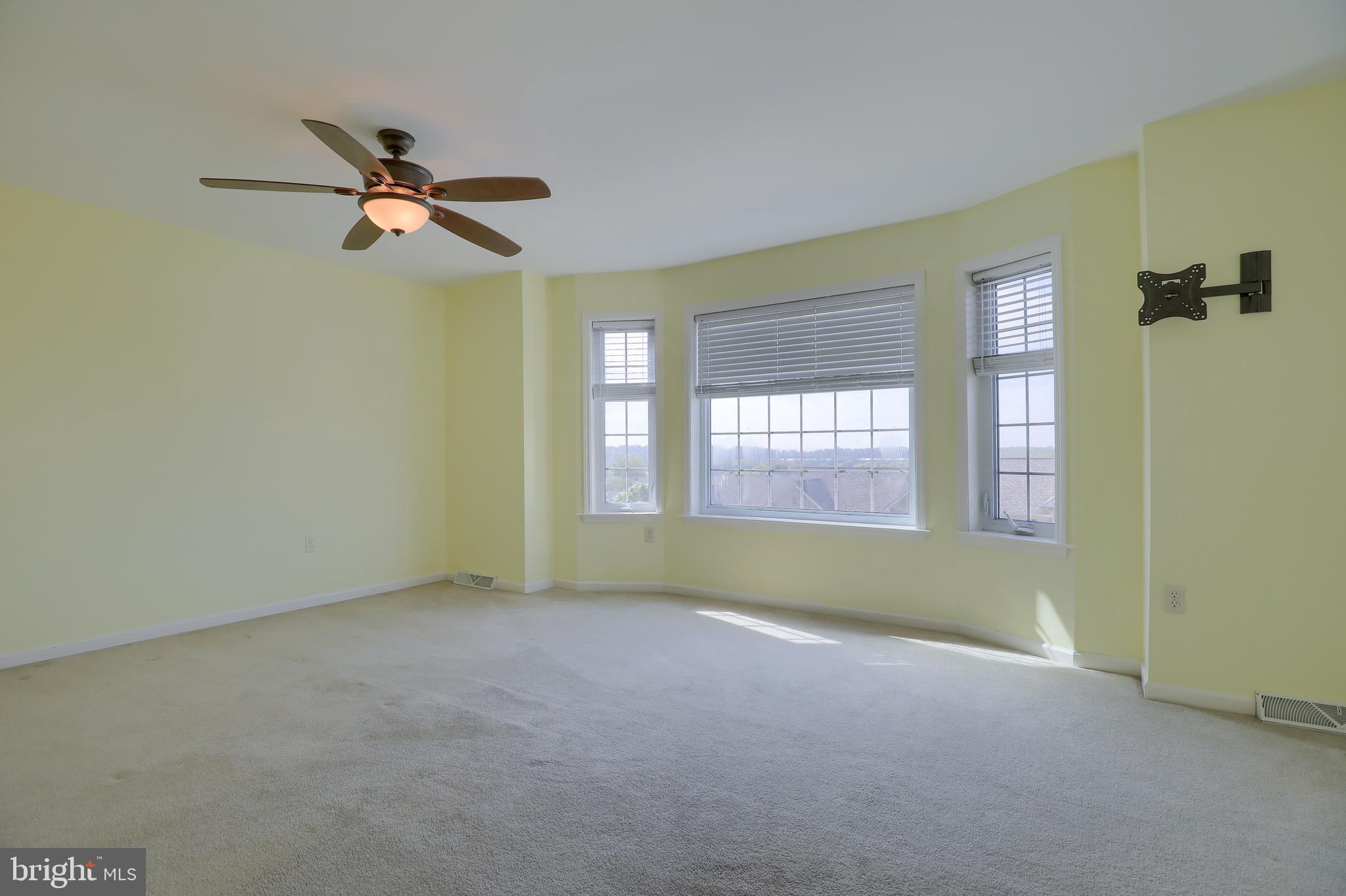 SUMMIT HILLS - Residential