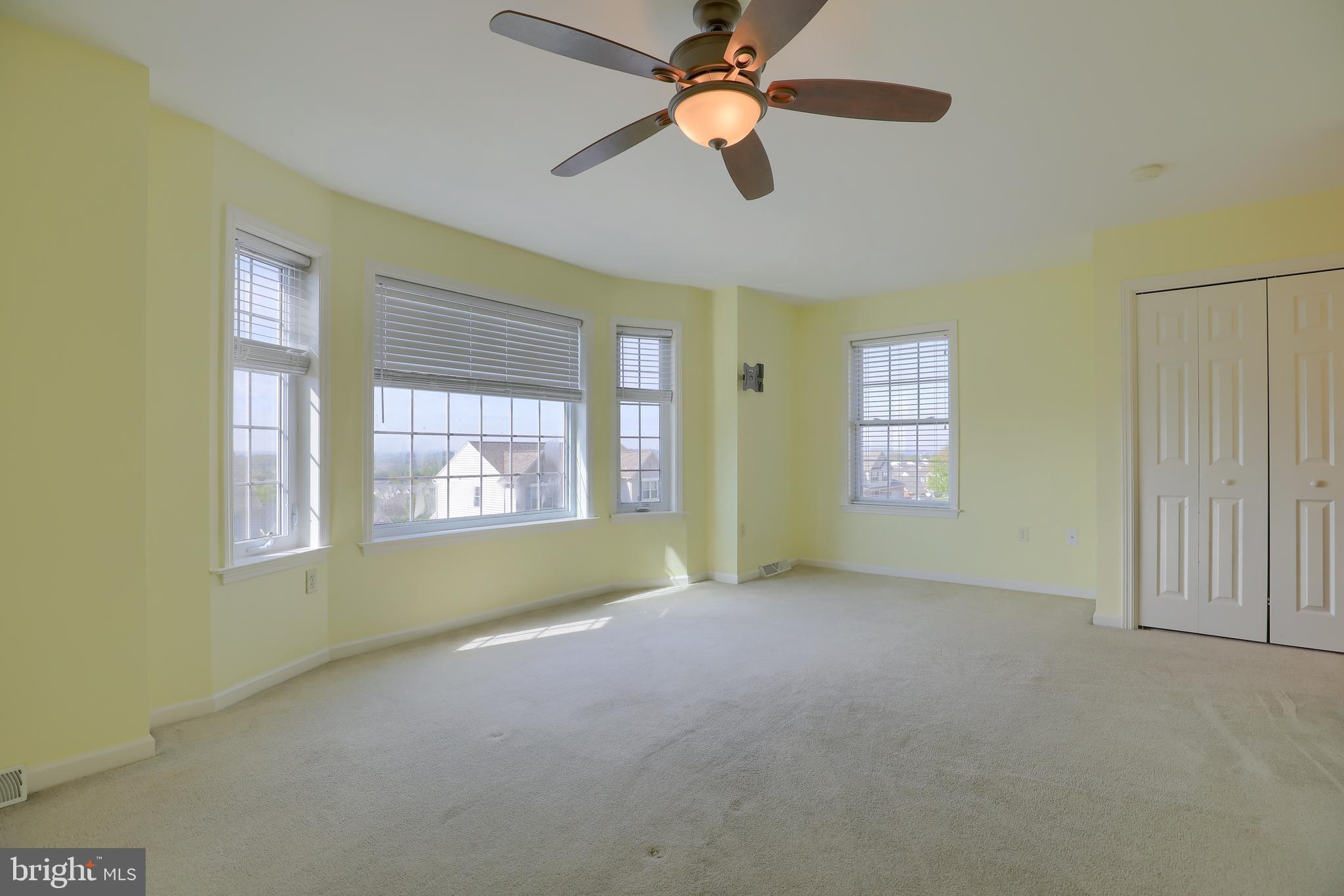 SUMMIT HILLS - Residential