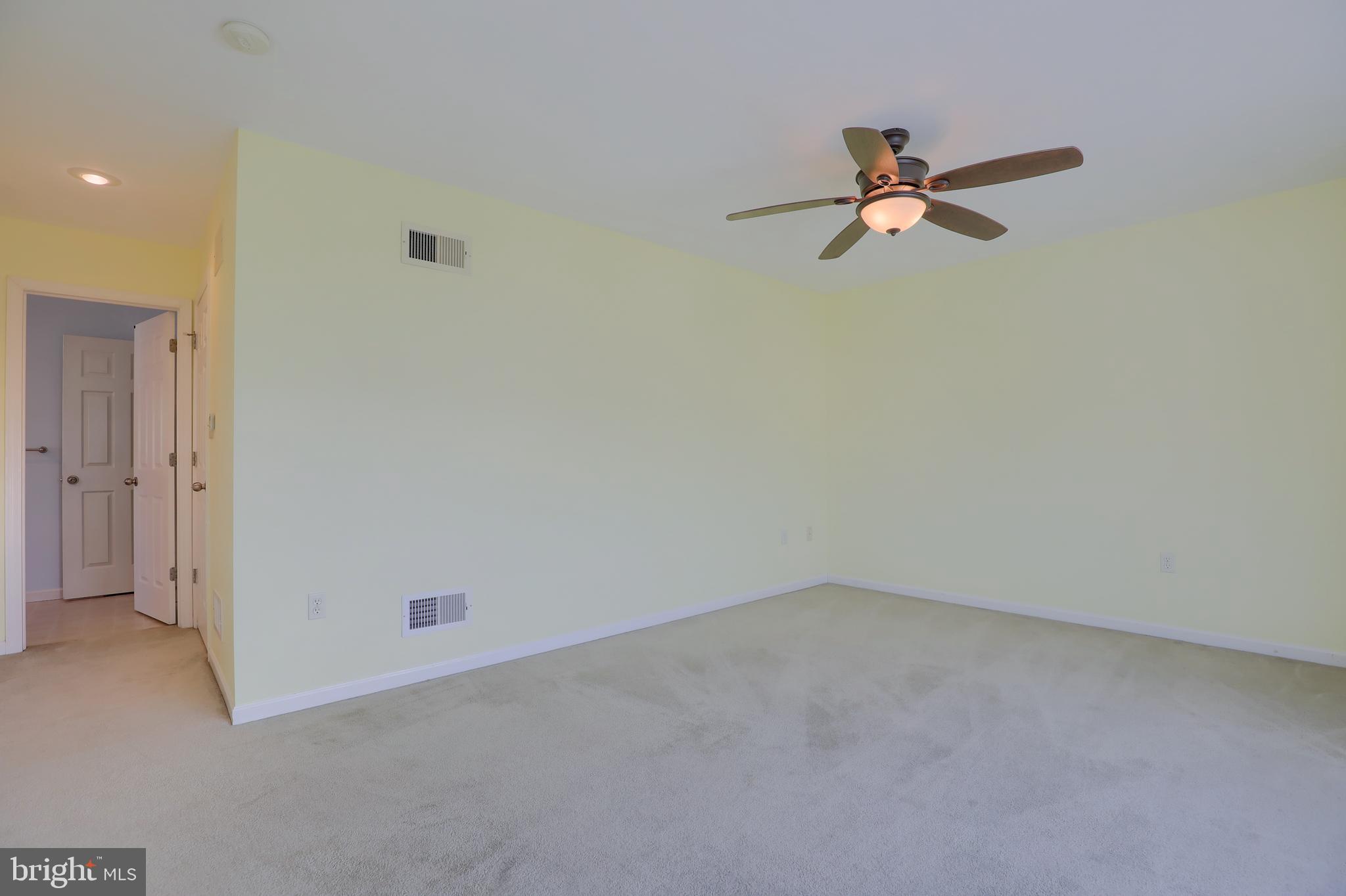 SUMMIT HILLS - Residential