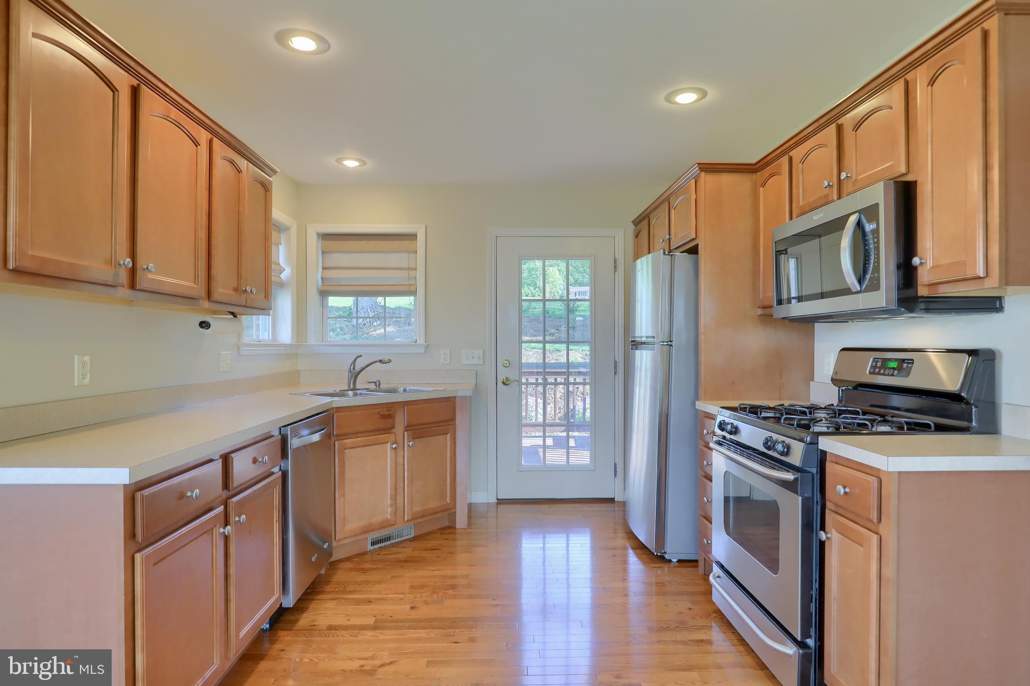 SUMMIT HILLS - Residential